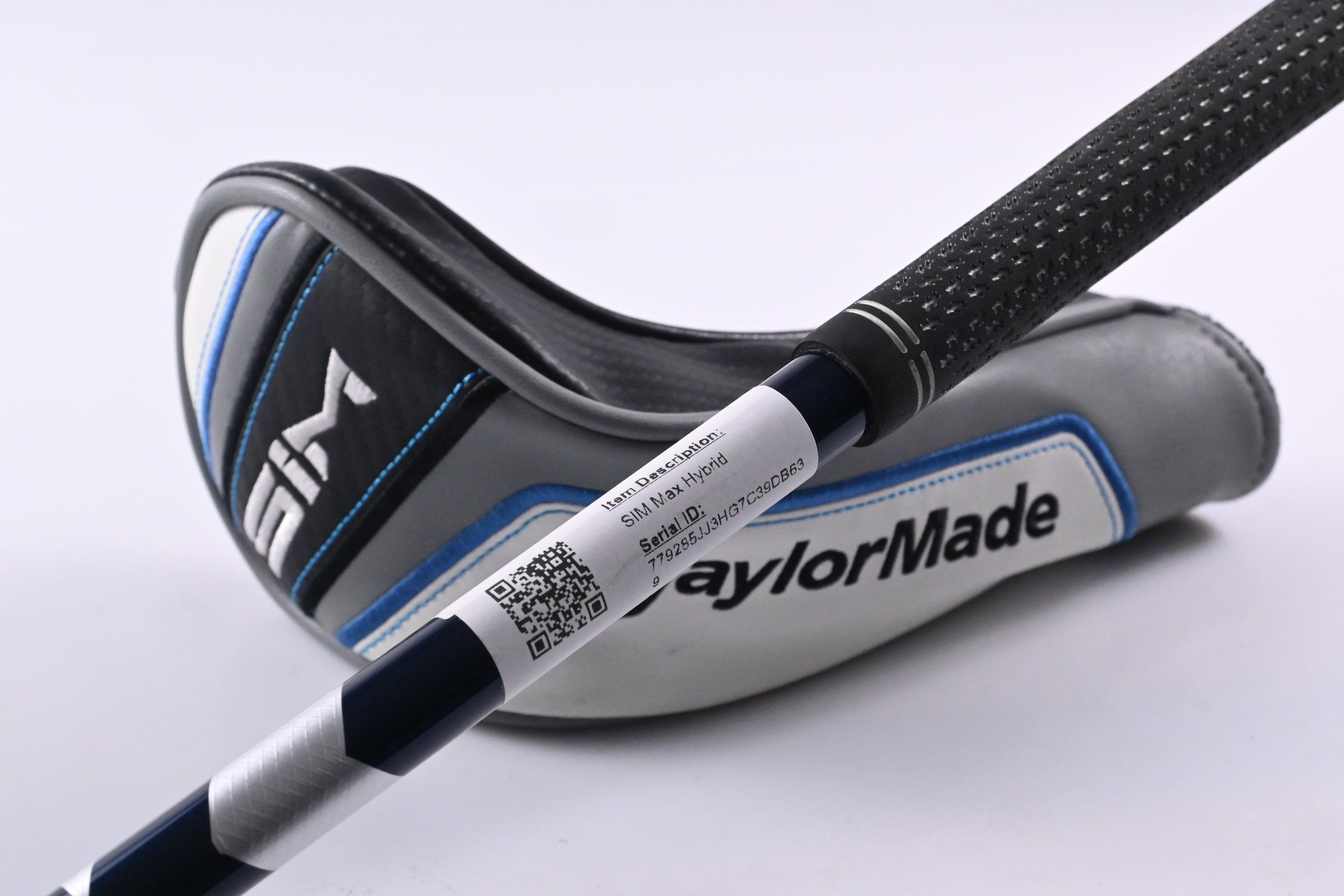 Taylormade SIM Max #3 Hybrid / 19 Degree / Regular Flex Ventus Blue 6 Shaft