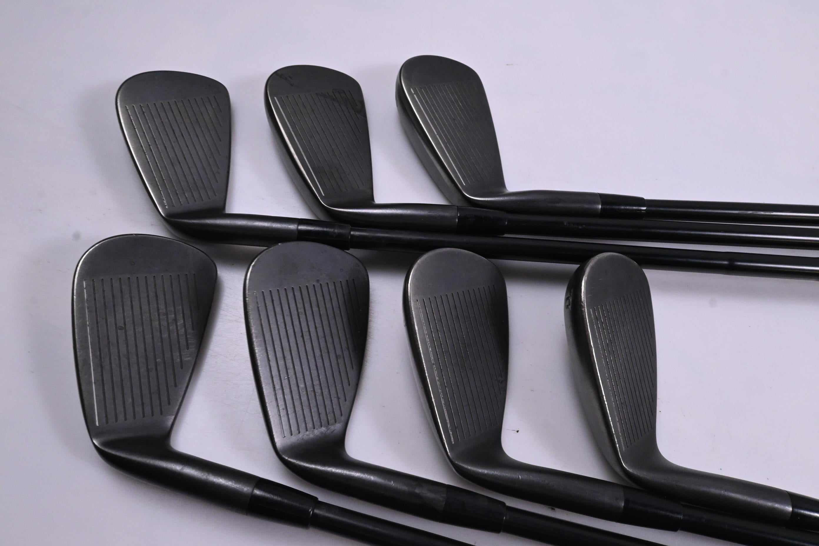 Cobra King Forged Tec Black Irons / 4-PW / X-Flex AMT Tour White X100 Shafts