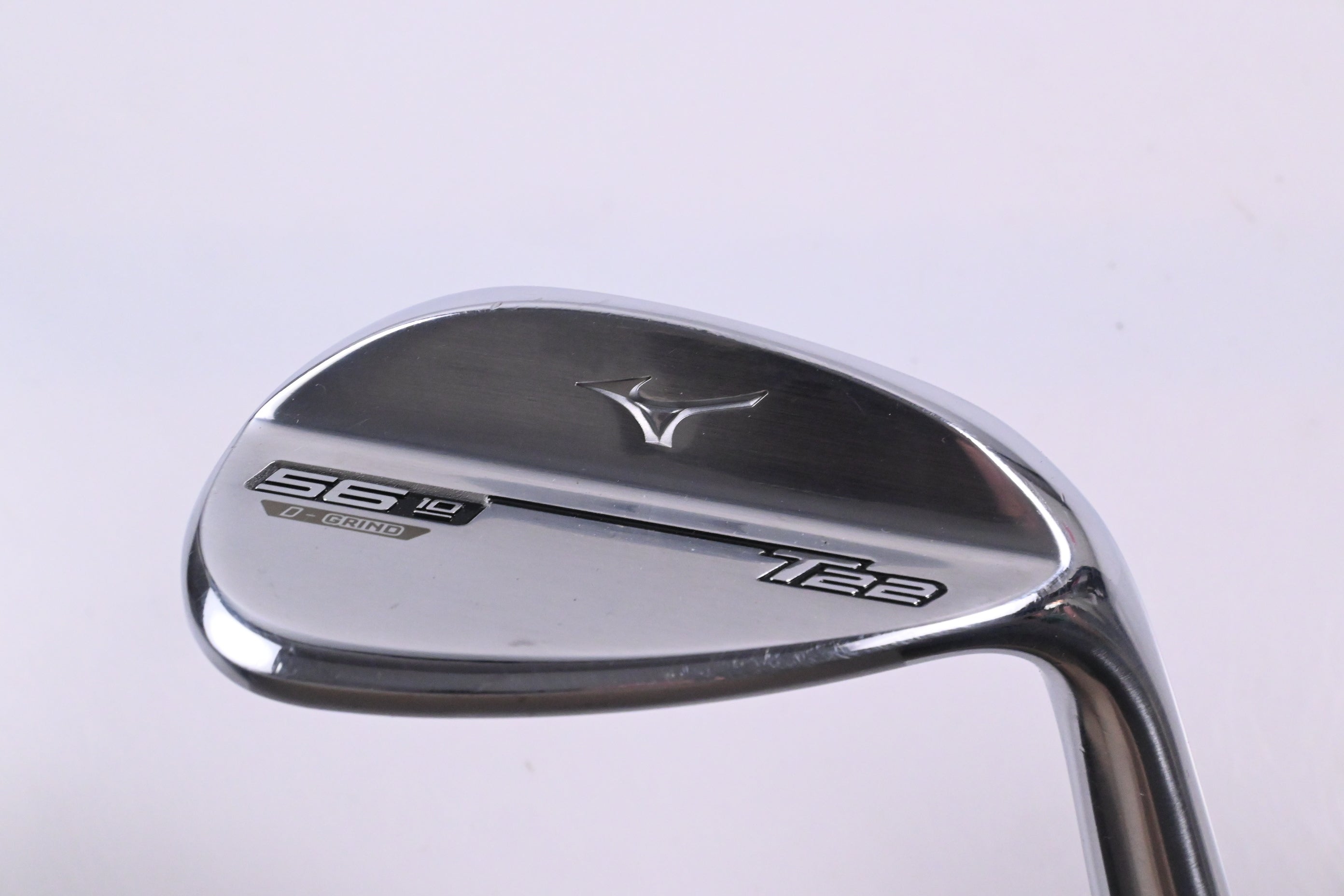 Mizuno T22 Sand Wedge / 56 Degree / Regular Flex UST Mamiya Recoil ESX 460 Shaft