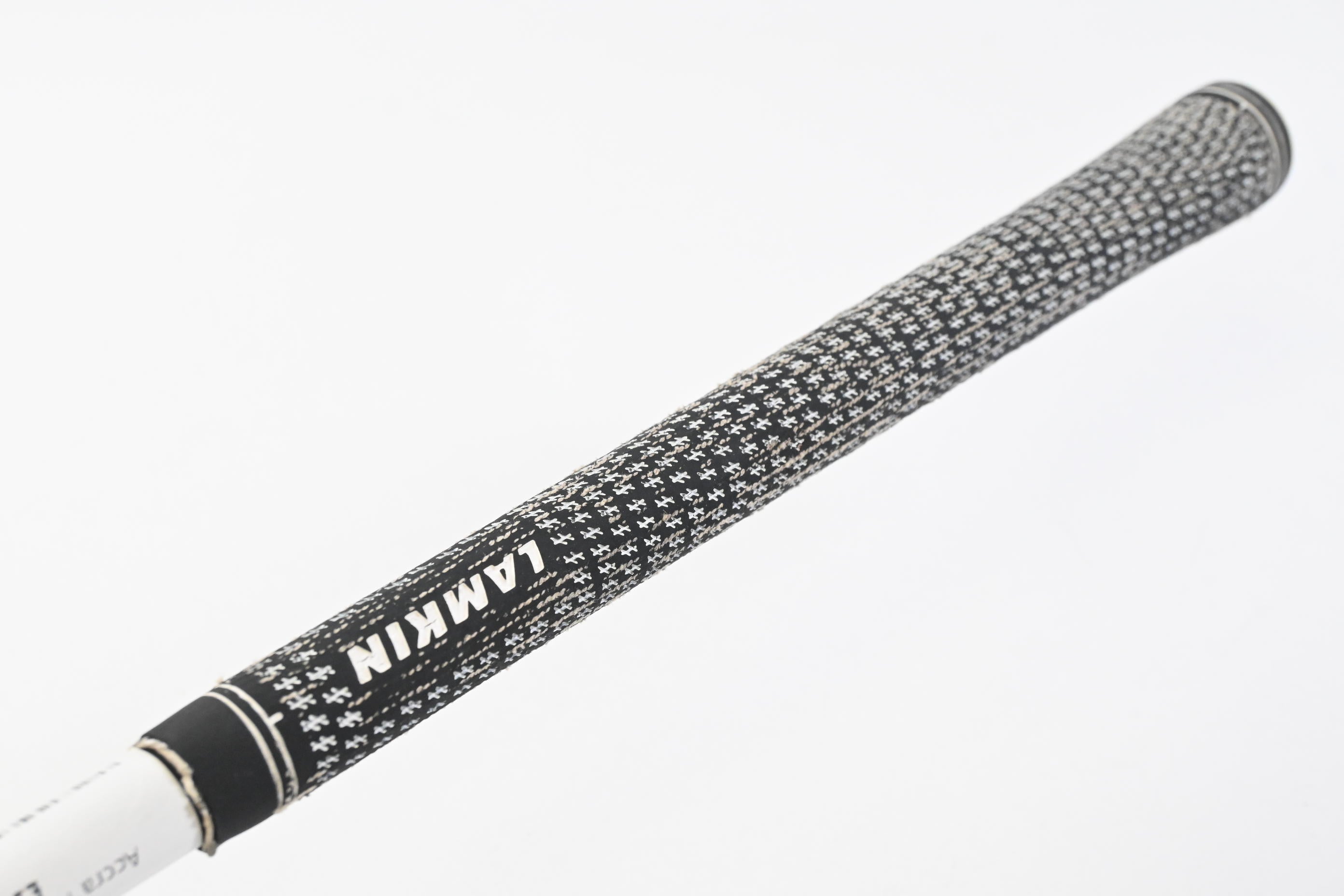 Accra Tour Z Red 7 Driver Shaft / Stiff Flex / Titleist