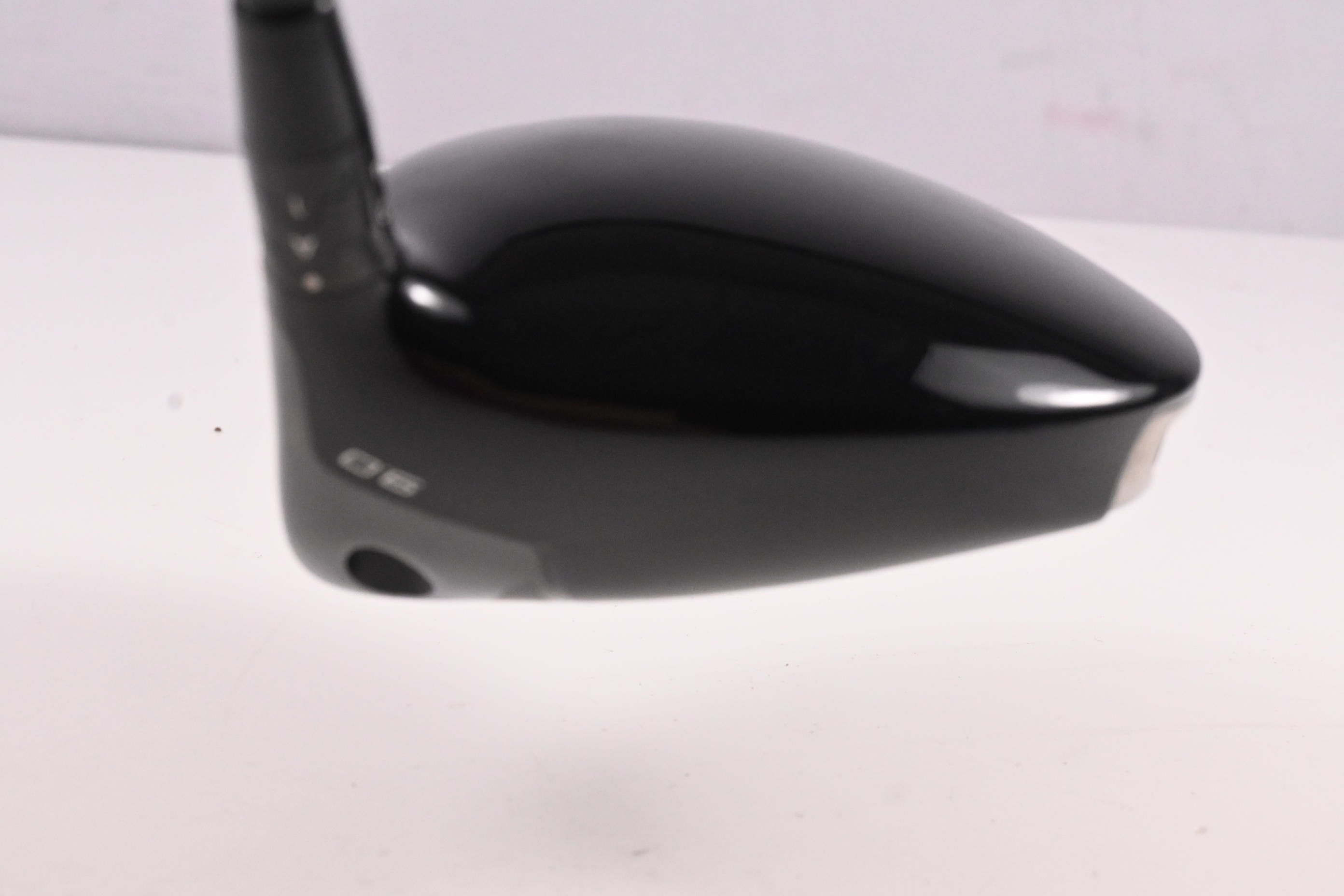 Titleist GTS2 Driver / 9 Degree / Stiff Flex Kuro Kage Silver 70 Shaft