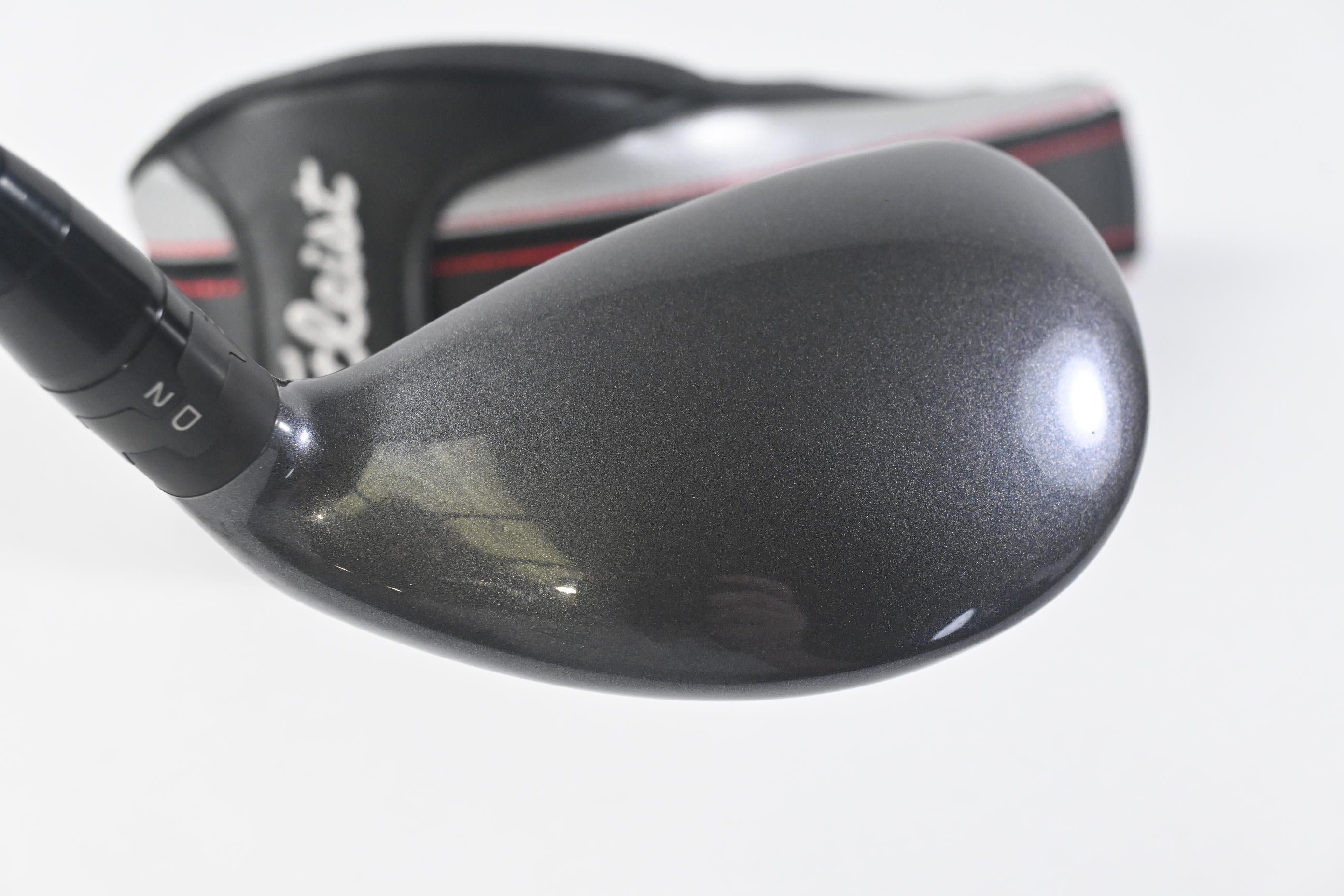 Titleist 816 H1 #4 Hybrid / 23 Degree / Regular Flex Diamana M+ Red 60 Shaft