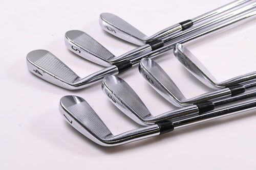 Titleist 712 MB Irons / 4-PW / Stiff Flex Project X Shafts