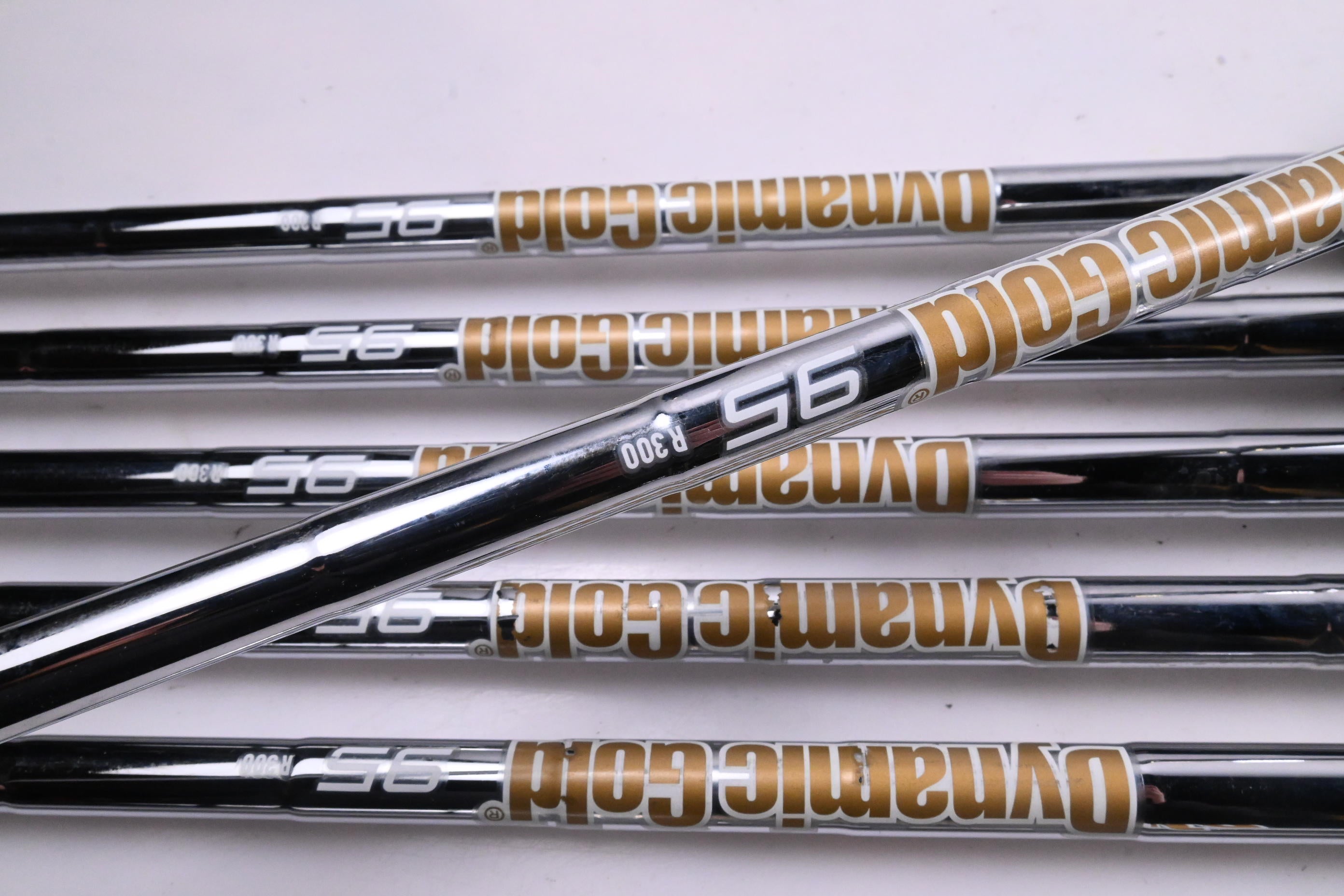 Mizuno JPX 925 Hot Metal HL Irons / 5-PW+GW / Regular Flex Dynamic Gold 95 R300