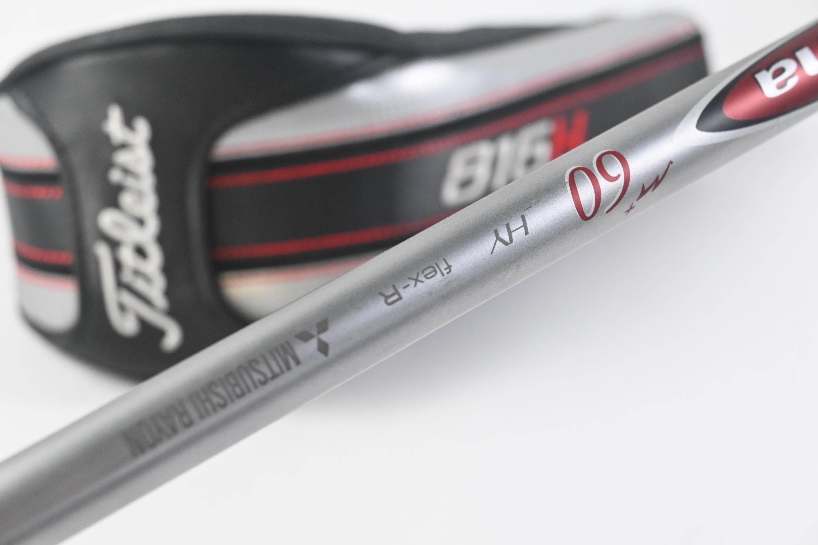 Titleist 816 H1 #4 Hybrid / 23 Degree / Regular Flex Diamana M+ Red 60 Shaft