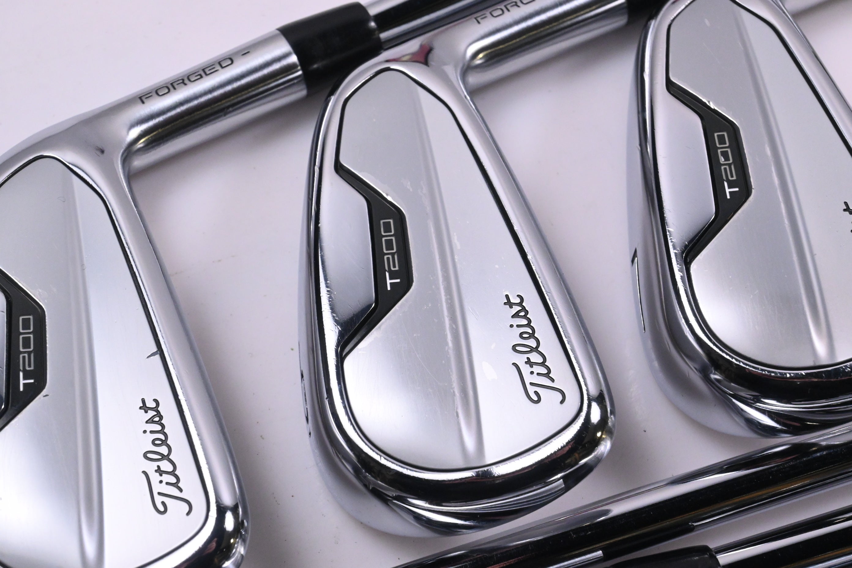 Titleist T200 2021 Irons / 5-PW+48° / Regular Flex Project X LZ 115 Shafts