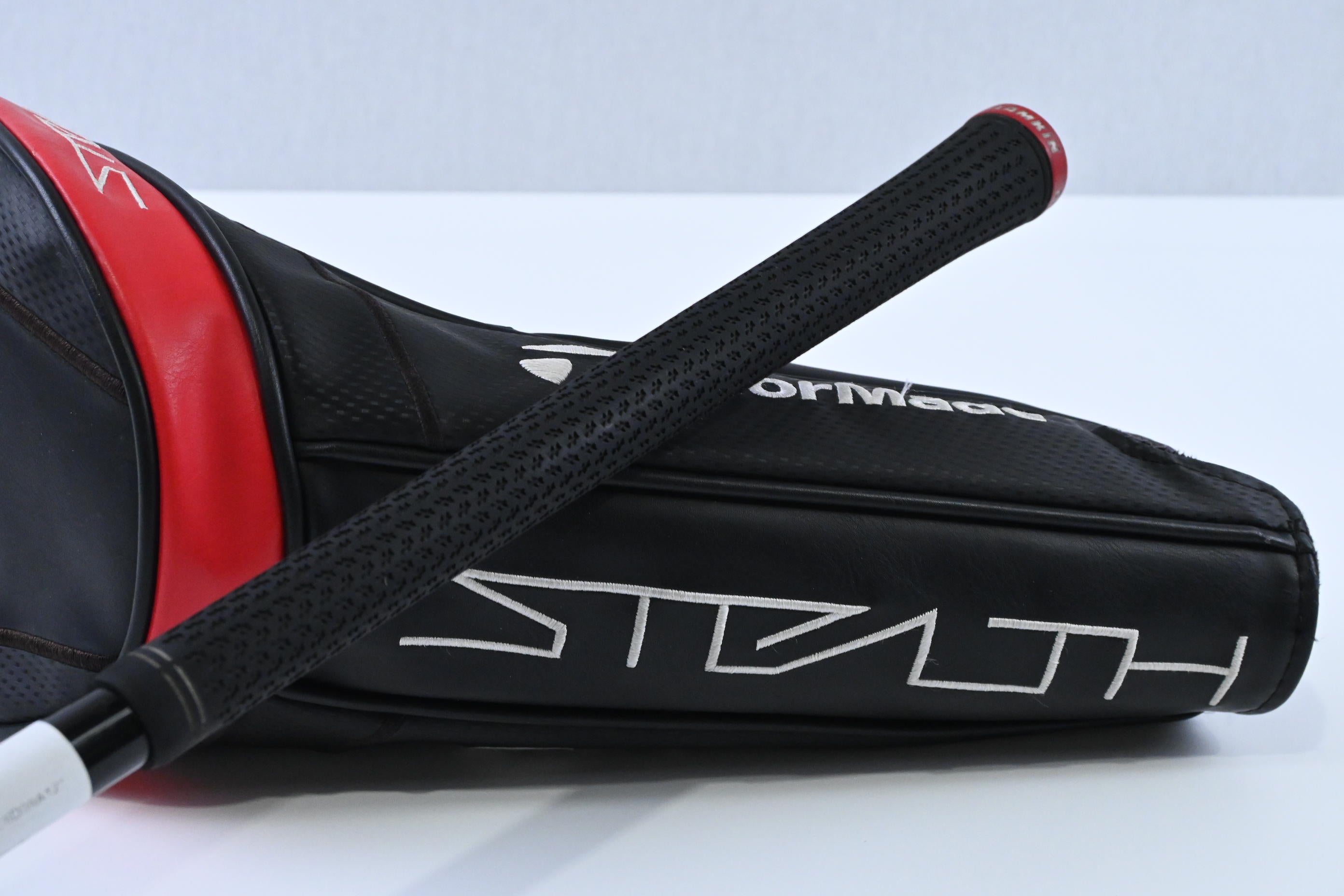Taylormade Stealth Driver / 12 Degree / Regular Flex Fujikura Ventus Red 5 Shaft