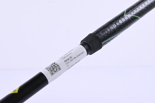 Titleist TSR2 Driver / 9 Degree / Regular Flex HZRDUS CB Red 50 Shaft
