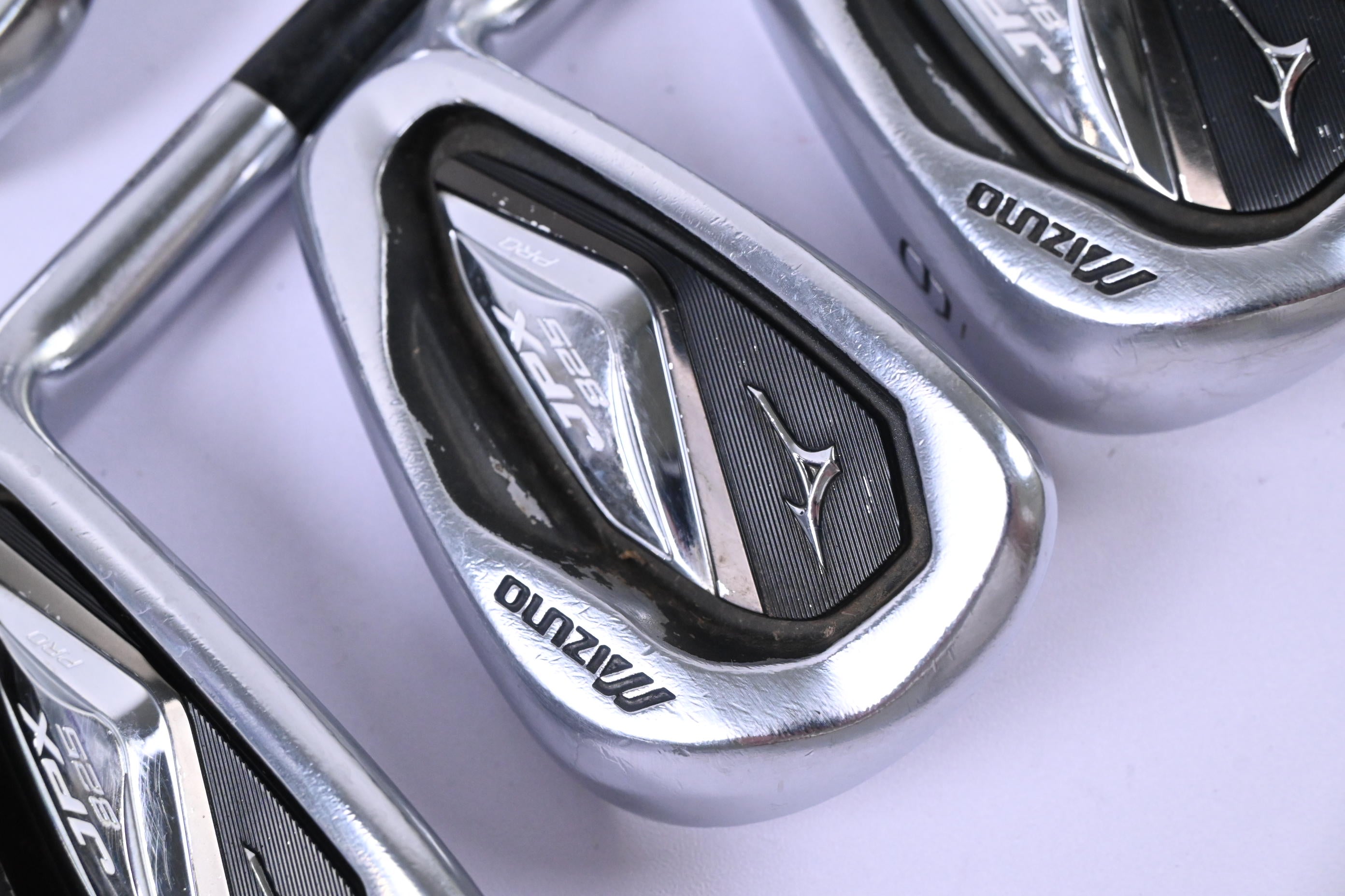 Mizuno JPX 825 Pro Irons / 4-PW / Stiff Flex KBS Tour Shafts