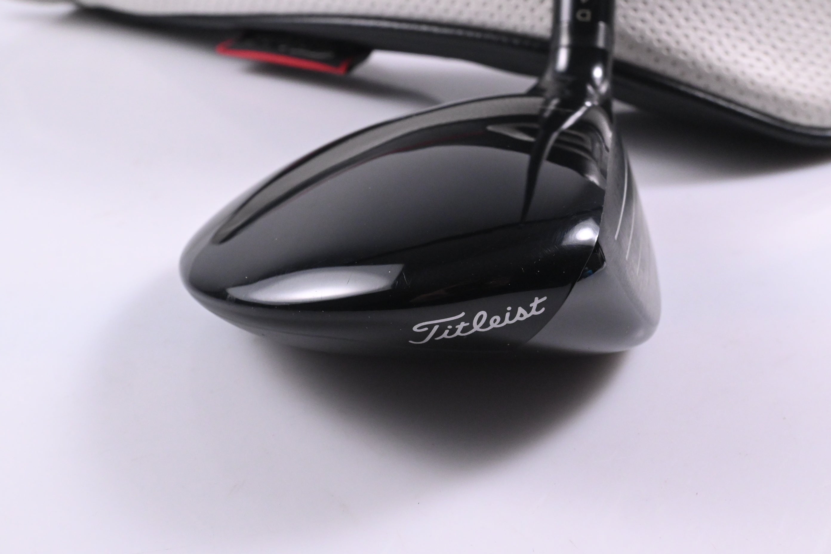 Titleist GT1 #5 Wood / 18 Degree / Regular Flex Tensei 1K Blue 65 Shaft