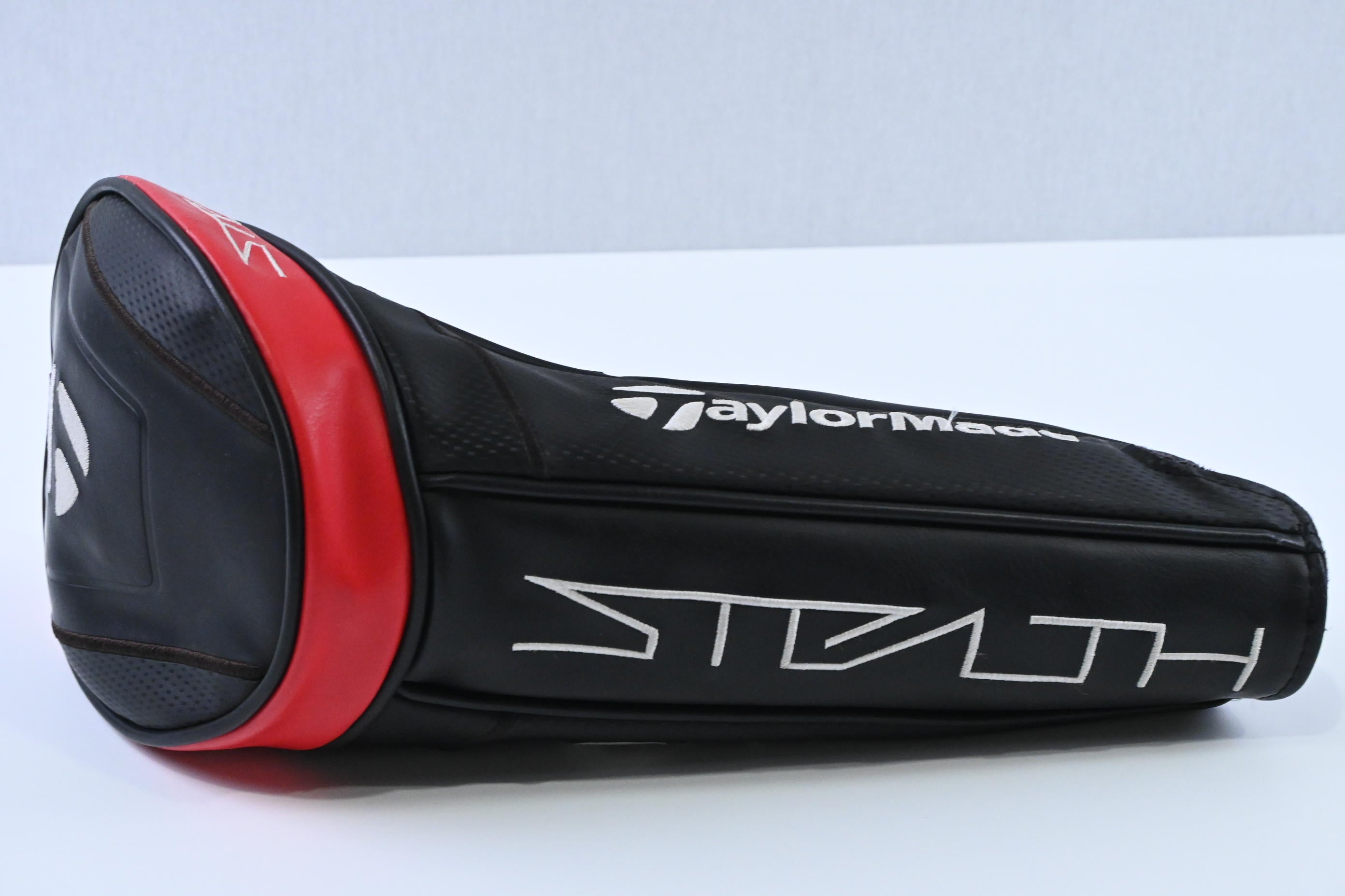 Taylormade Stealth Driver / 12 Degree / Regular Flex Fujikura Ventus Red 5 Shaft