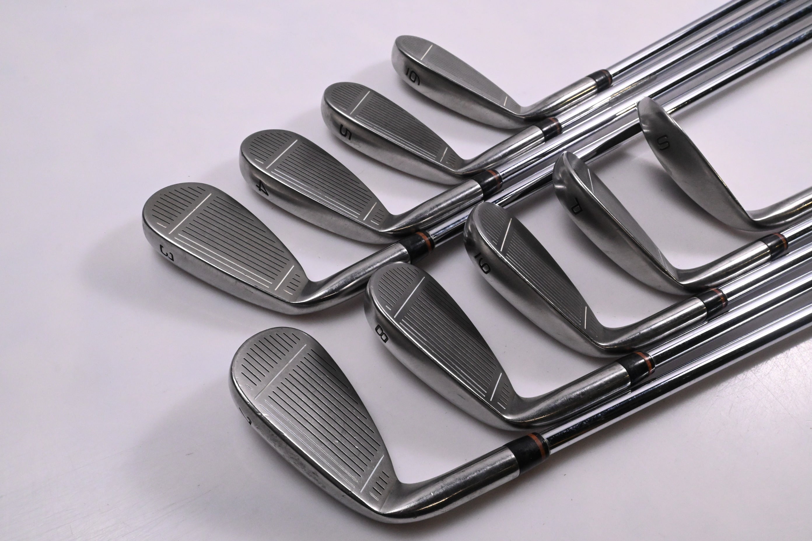 Taylormade Supersteel Irons / 3-PW+SW / Regular Flex Taylormade 80 Shafts