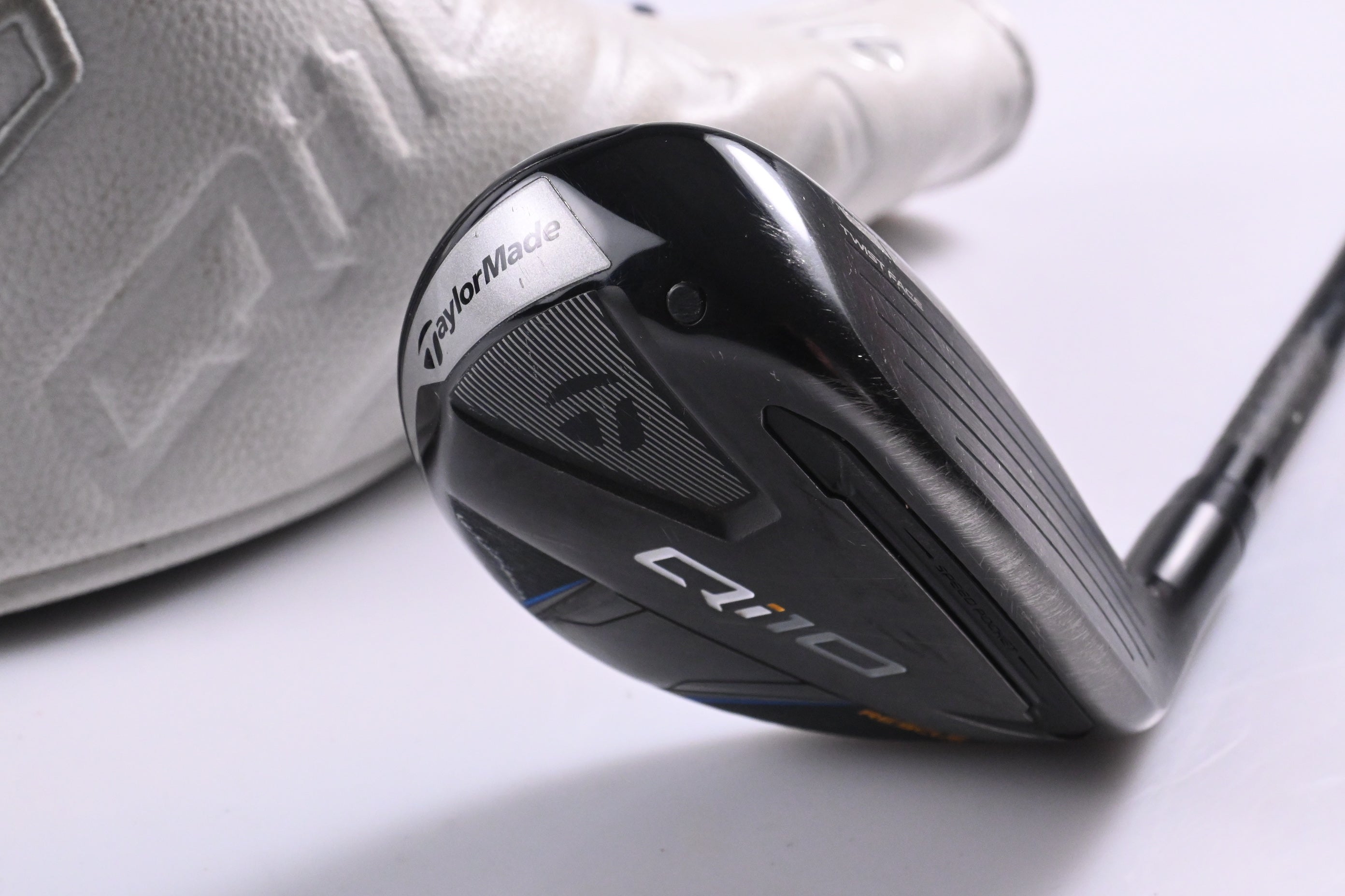 Taylormade Qi10 #3 Hybrid / 19 Degree / Regular Flex HZRDUS Smoke Red RDX 70