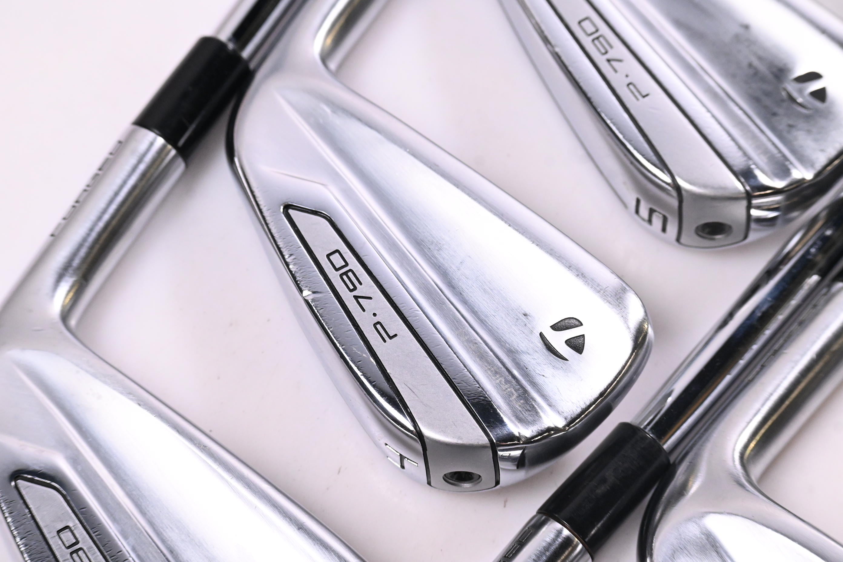 Taylormade P790 2019 Irons / 3-PW / X-Flex KBS Tour 130 Shafts