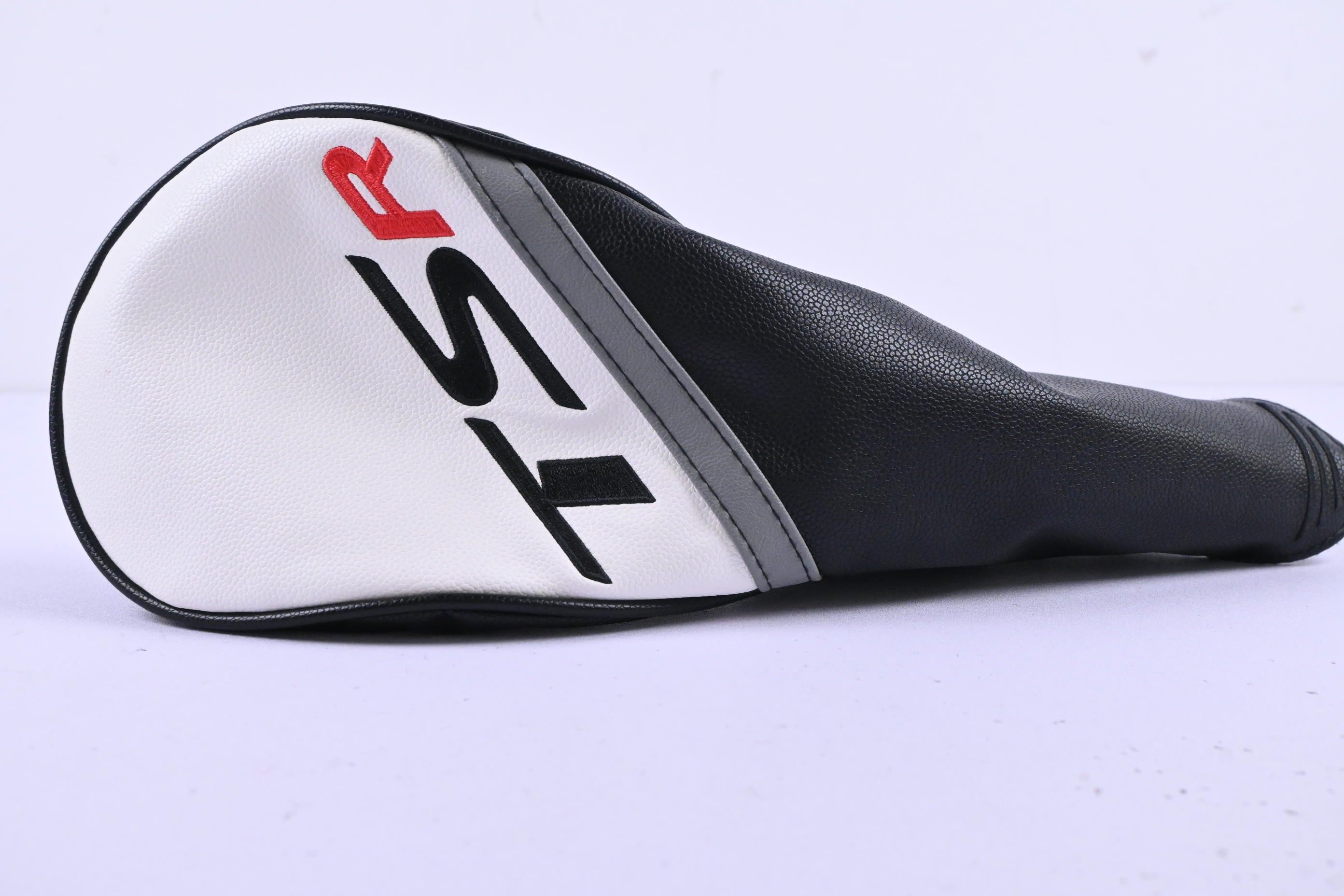 Titleist TSR2 Driver / 9 Degree / Regular Flex HZRDUS CB Red 50 Shaft