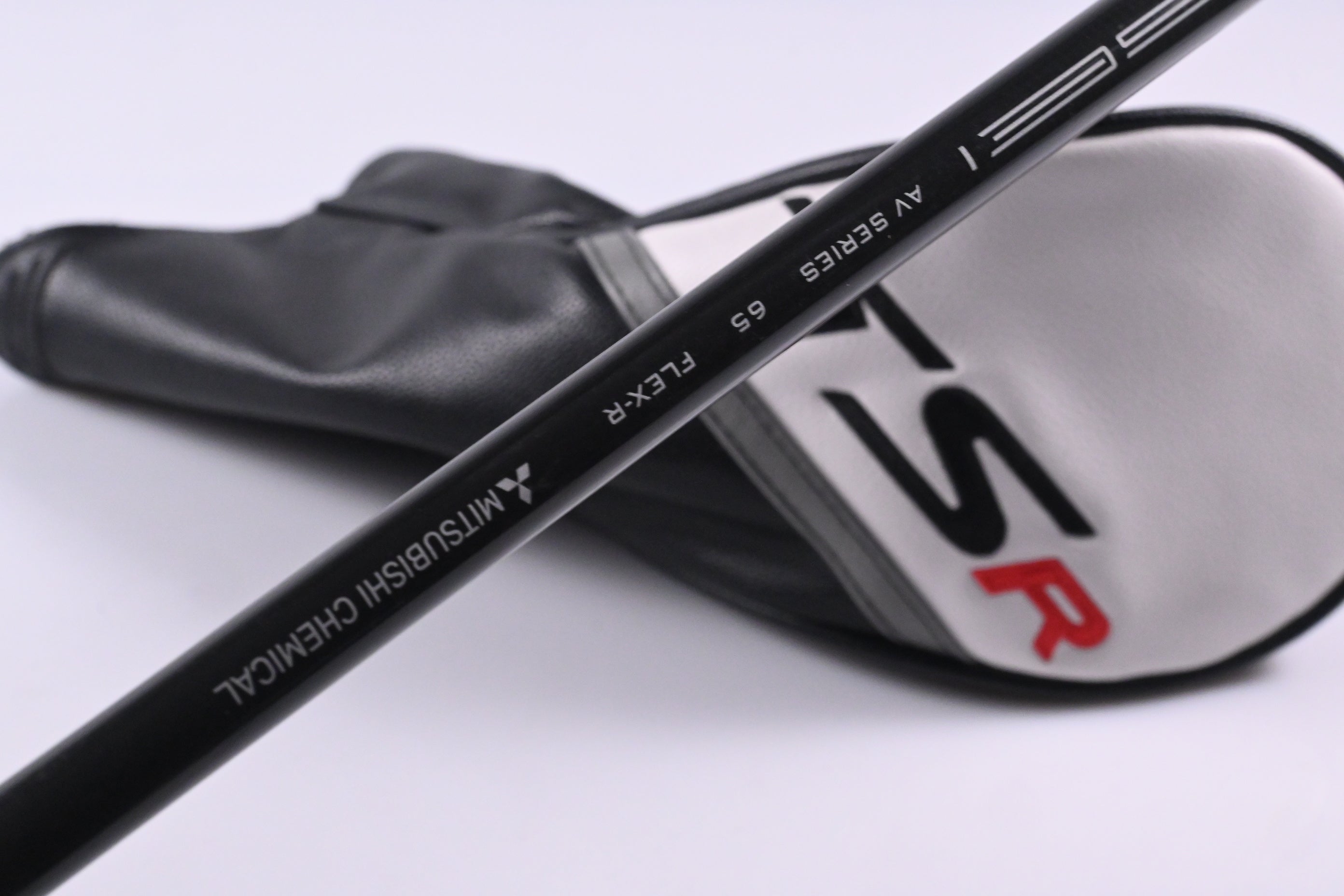 Titleist TSR3 #3 Wood / 15 Degree / Regular Flex Tensei AV Raw Blue 65 Shaft