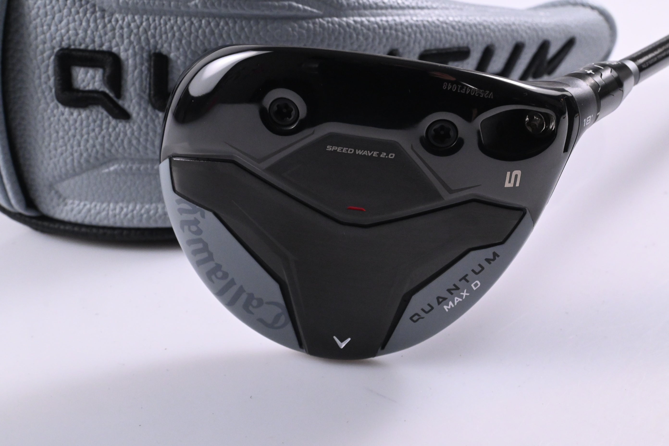 Callaway Quantum Max D #5 Wood / 18 Degree / Regular Flex Denali Frost Silver 60
