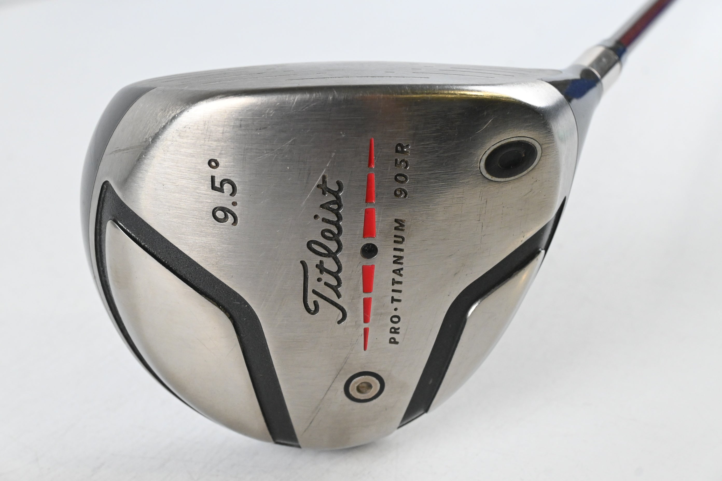 Titleist 905 R Driver / 9.5 Degree / Regular Flex Grafalloy ProLite Shaft