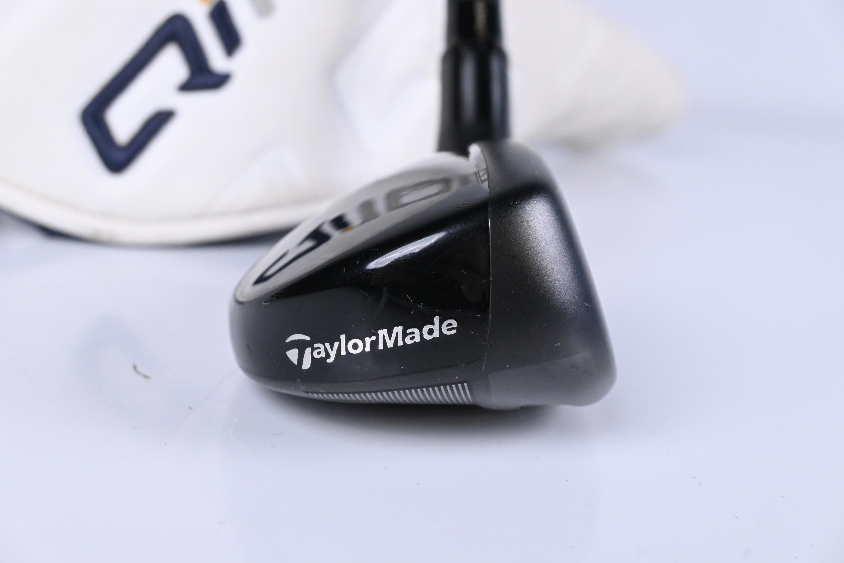Taylormade Qi10 Tour #3 Hybrid / 19.5 Degree / Stiff Flex Tensei AV Limited Blue