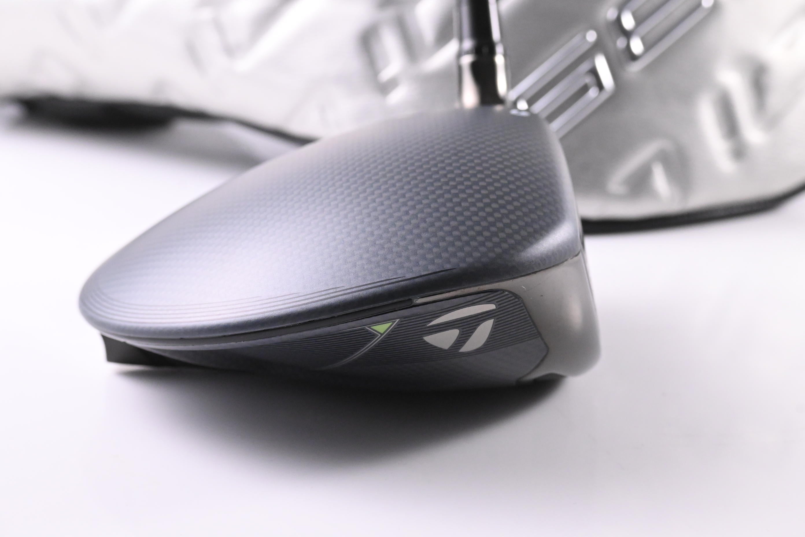 Taylormade Qi35 Driver / 9 Degree / Regular Flex Diamana T+ 60 Shaft