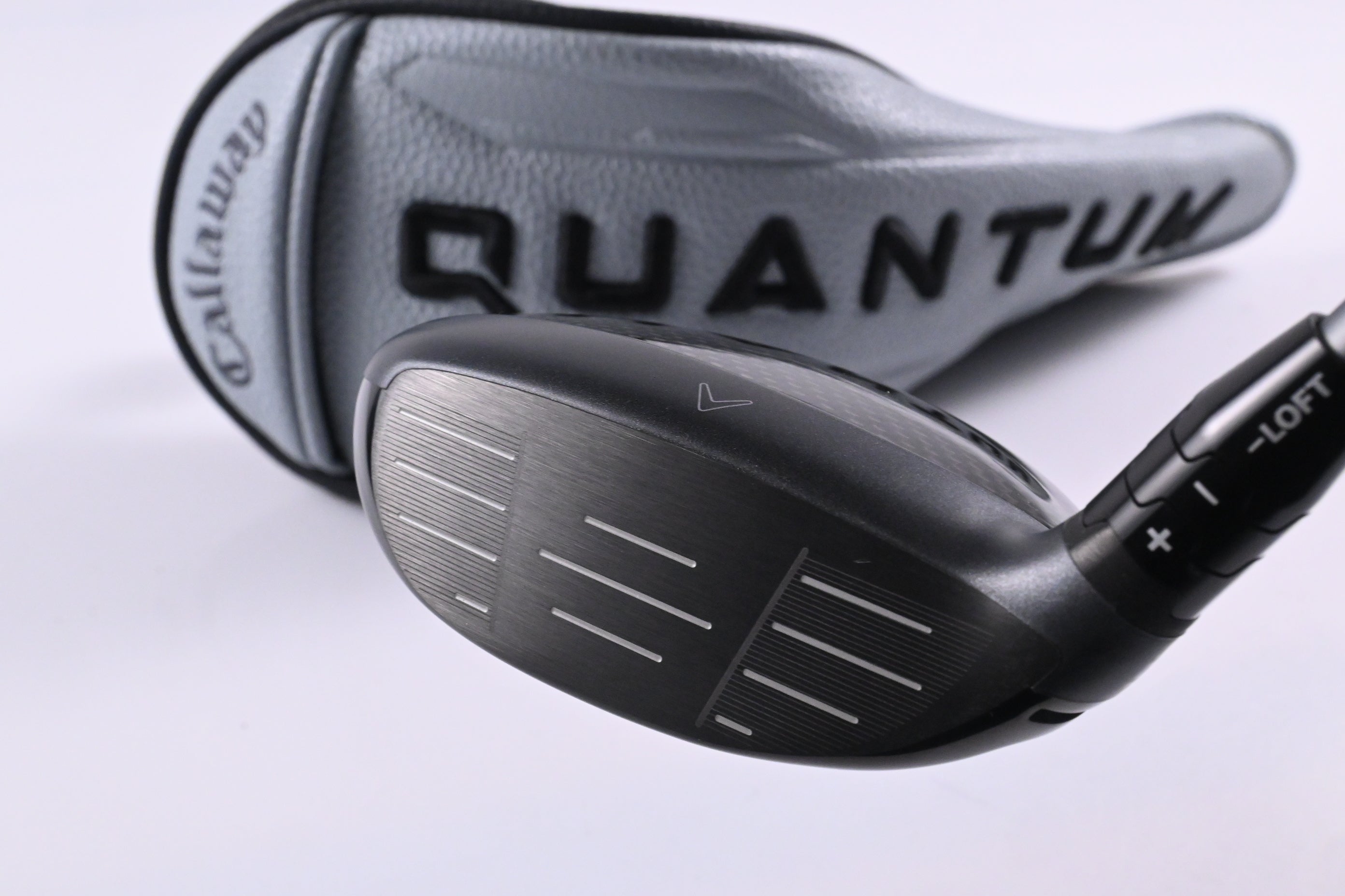 Callaway Quantum Max D #5 Wood / 18 Degree / Regular Flex Denali Frost Silver 60