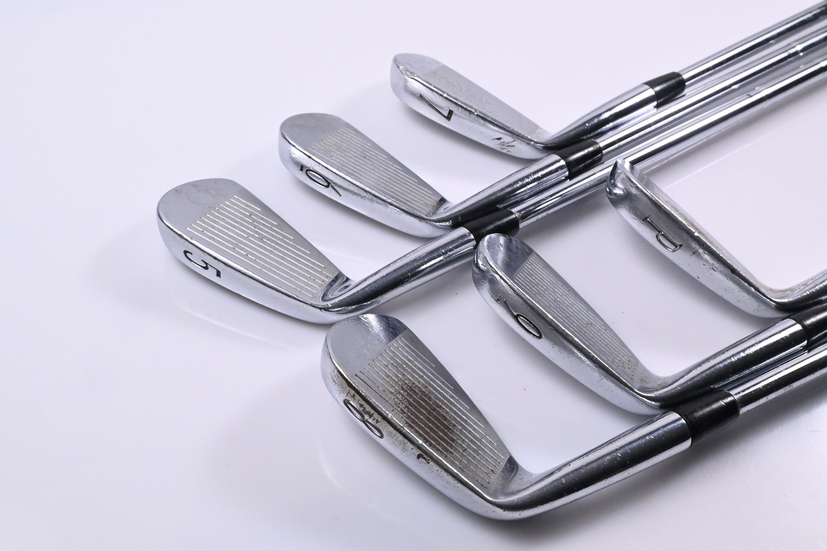 Titleist 695 Forged Irons / 5-PW / X-Flex Dynamic Gold X100 Shafts