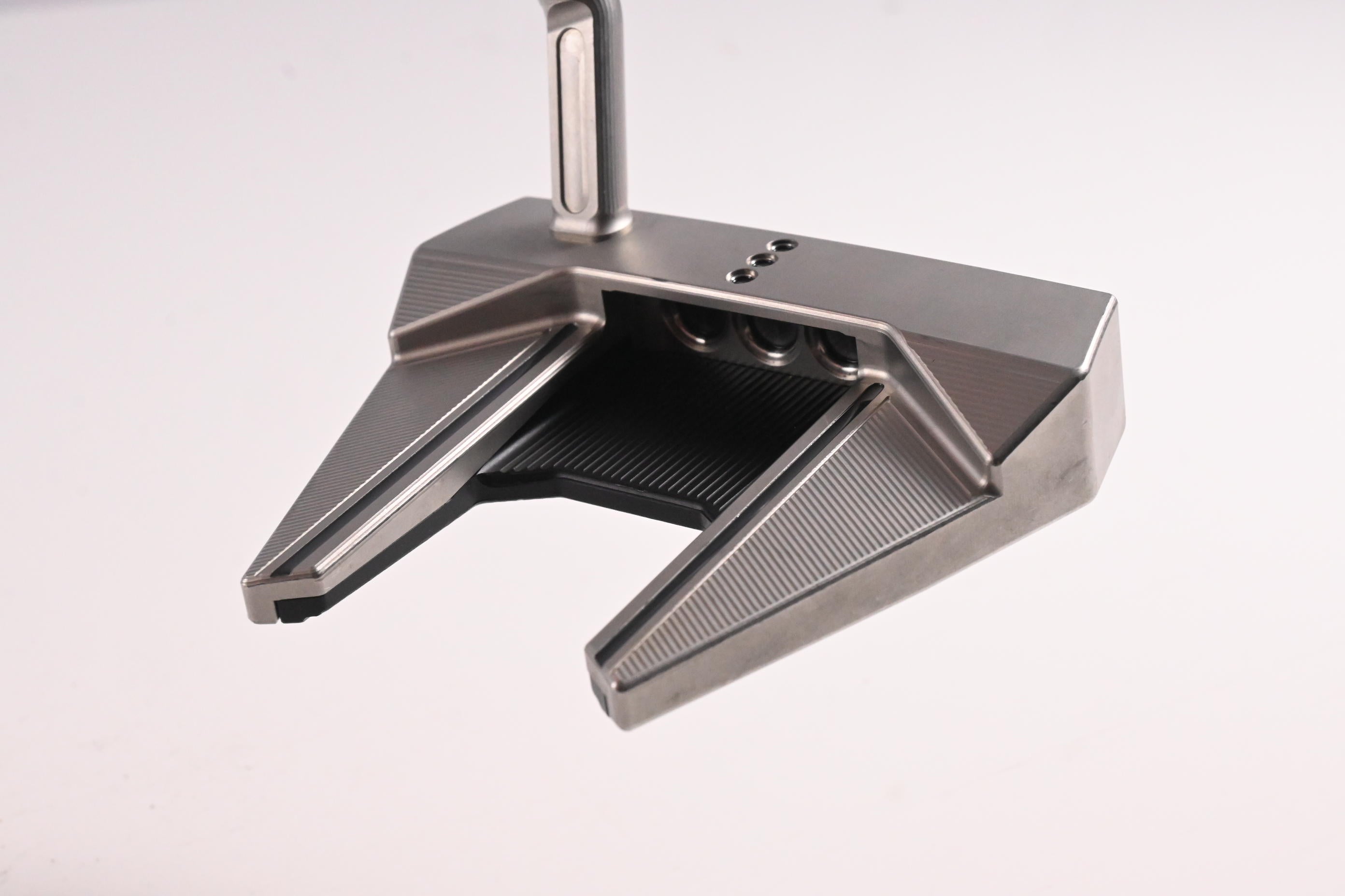 Scotty Cameron 2024 Phantom 7.5 Putter / 34 Inch