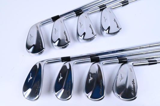 Mizuno Pro 225 Irons / 4-PW+GW / Stiff Flex Dynamic Gold S300 105 Shafts