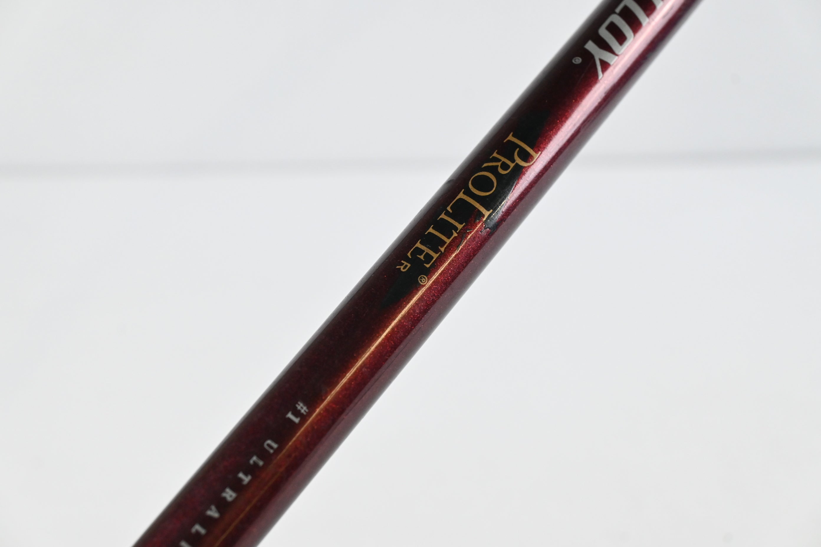 Titleist 905 R Driver / 9.5 Degree / Regular Flex Grafalloy ProLite Shaft