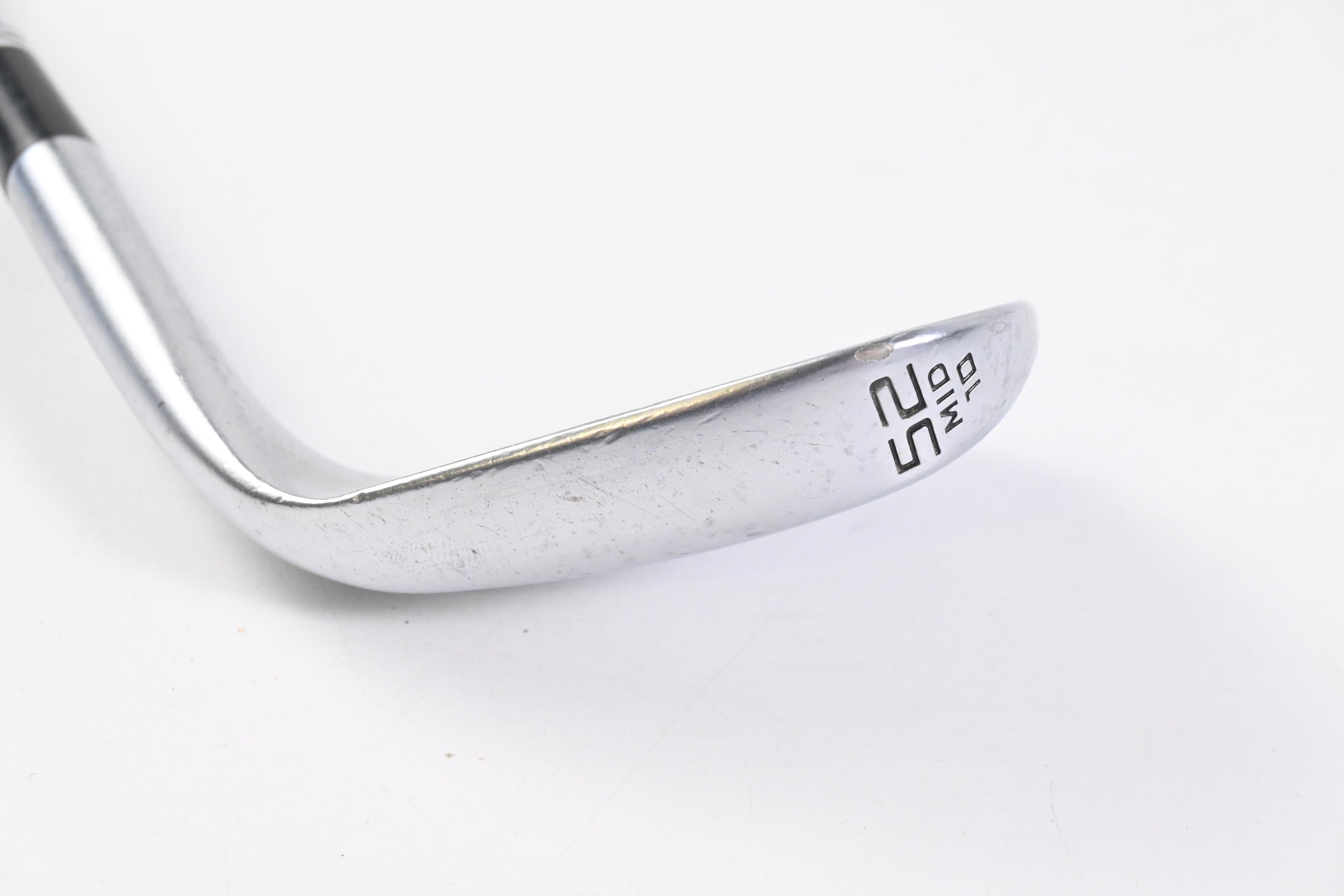 Left Hand Cleveland RTX ZipCore Gap Wedge / 52 Degree / Wedge Flex Dynamic Gold