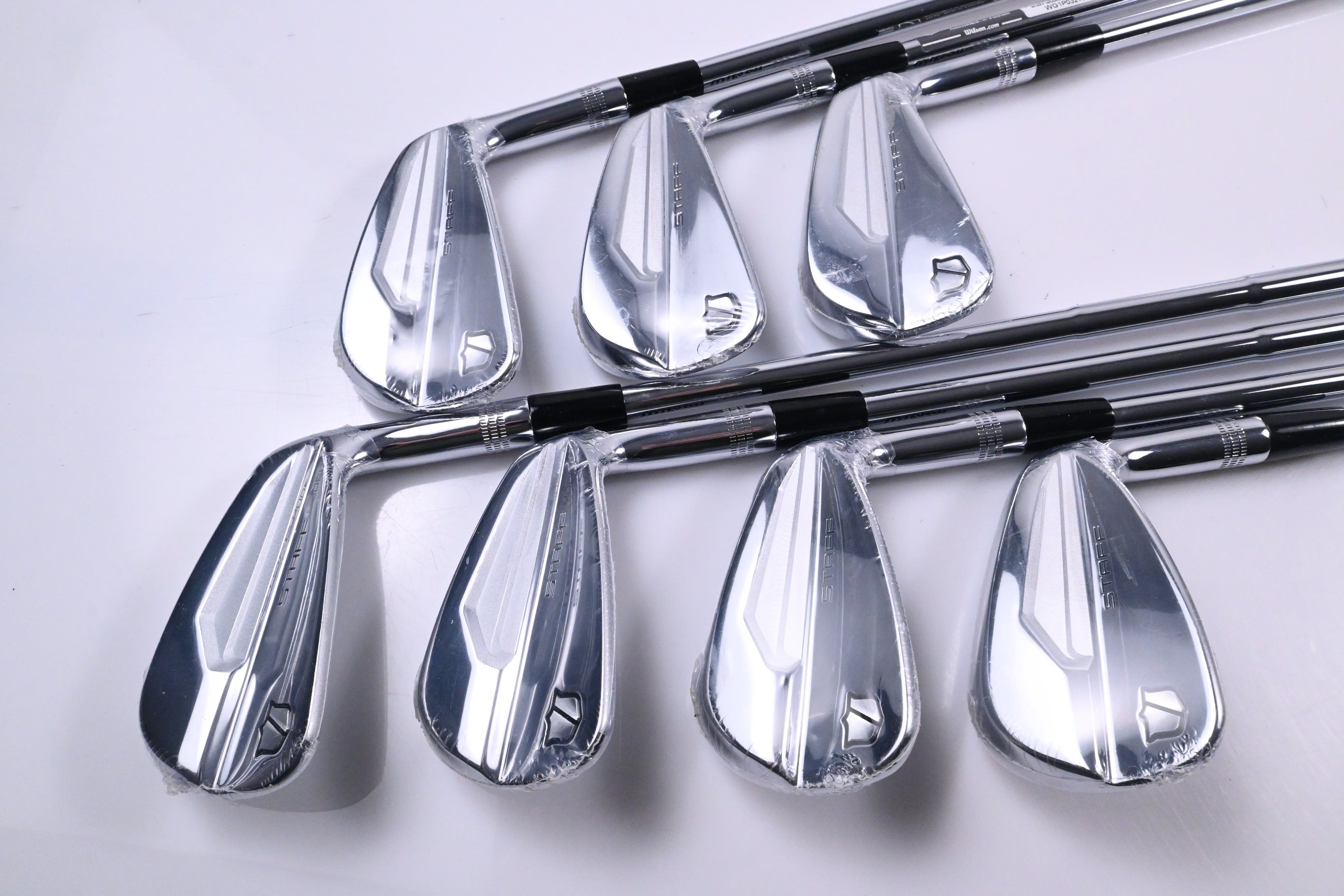 Wilson Staff Model Blade 2024 Irons / 4-PW / Stiff Flex Dynamic Gold Mid 115