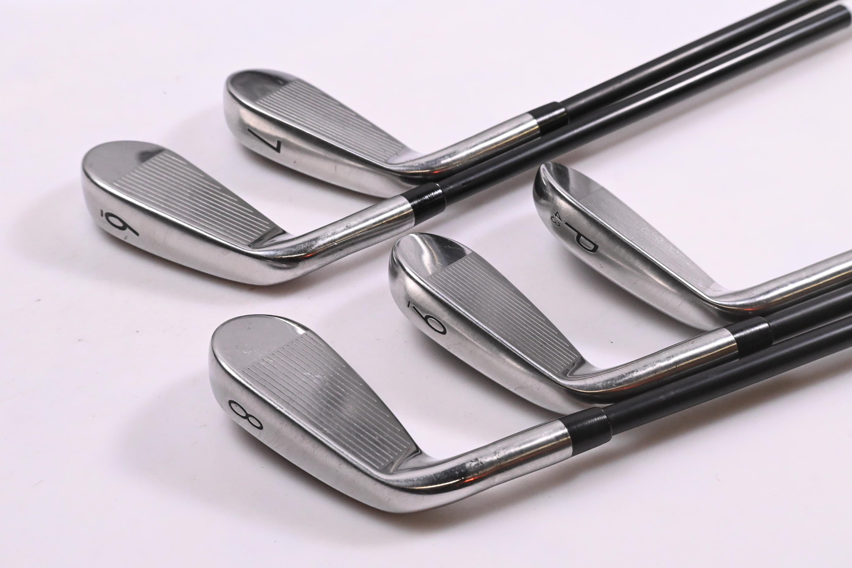 Titleist T300 2019 Irons / 6-PW / Senior Flex Tensei AV Red AM(2) Shafts