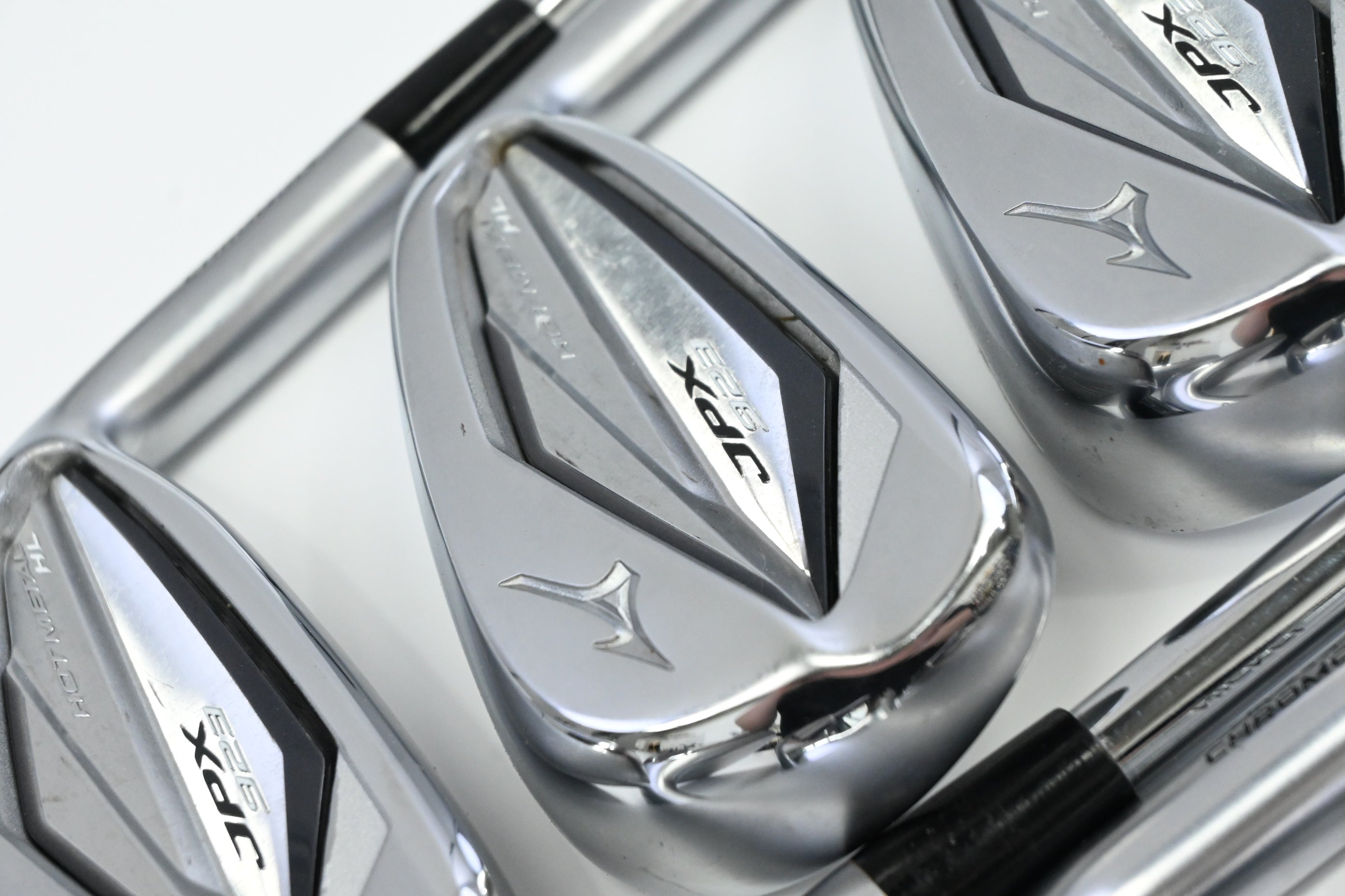 Mizuno JPX 923 Hot Metal HL Irons / 5-PW / Regular Flex KBS $-Taper Lite 95