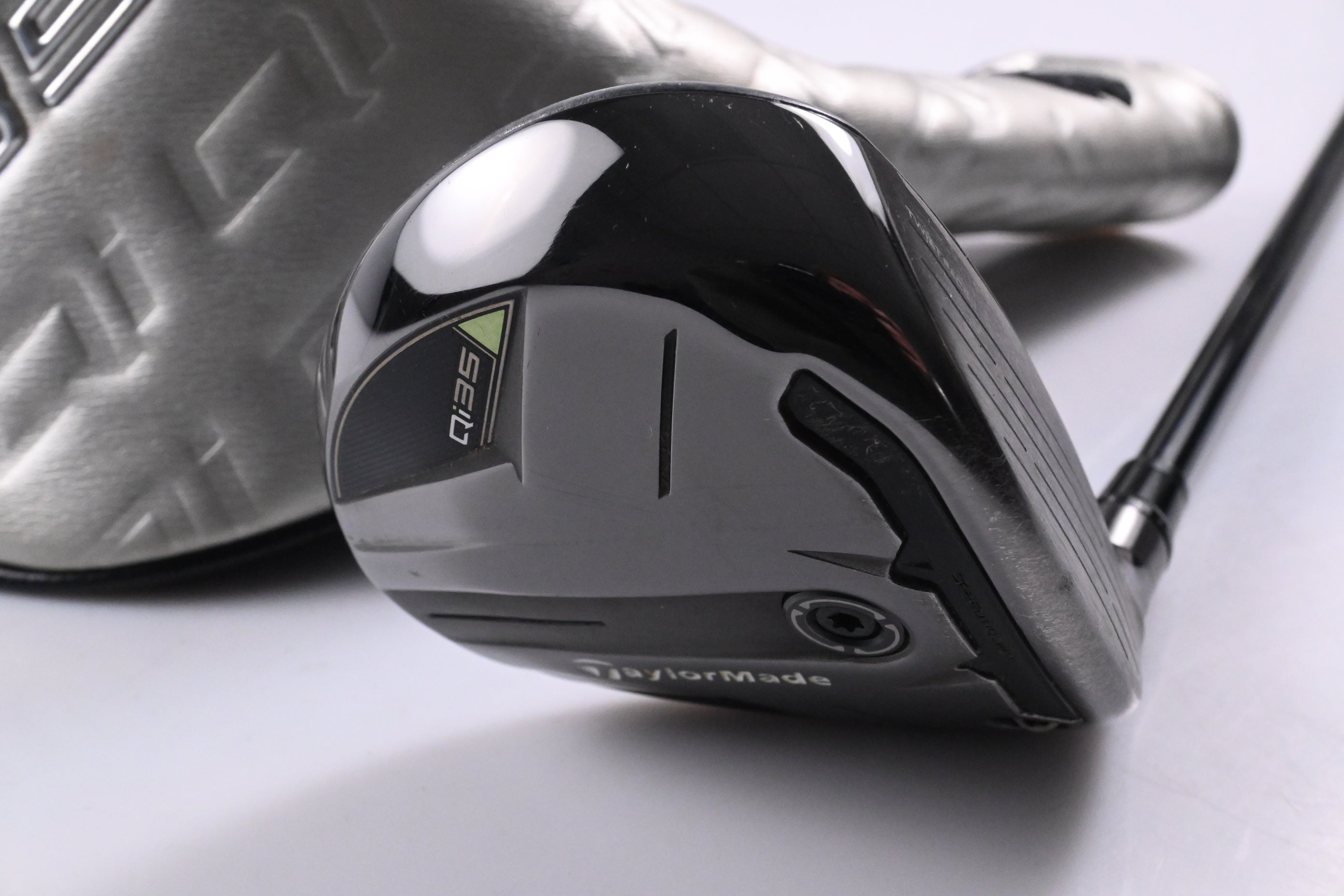 Taylormade Qi35 #5 Wood / 18 Degree / Stiff Flex Kai`li Red 75 Shaft