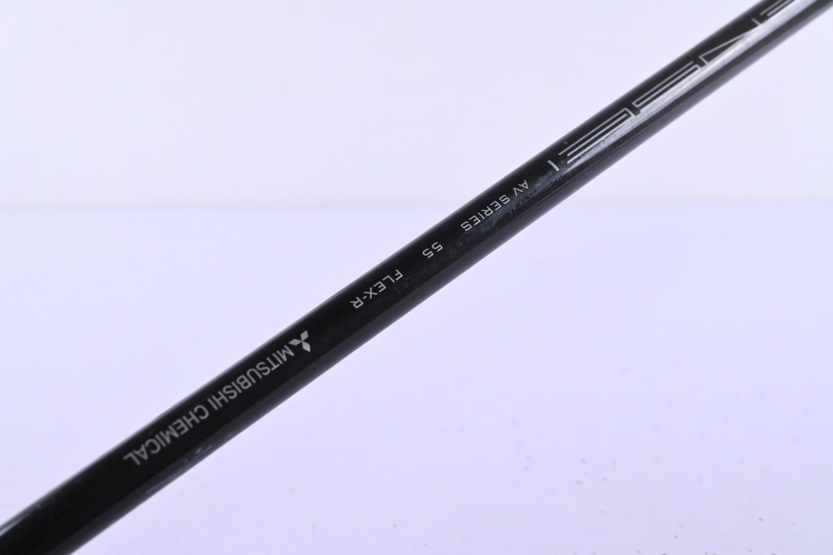 Titleist TSR3 Driver / 9 Degree / Regular Flex Tensei AV Blue 55 Shaft