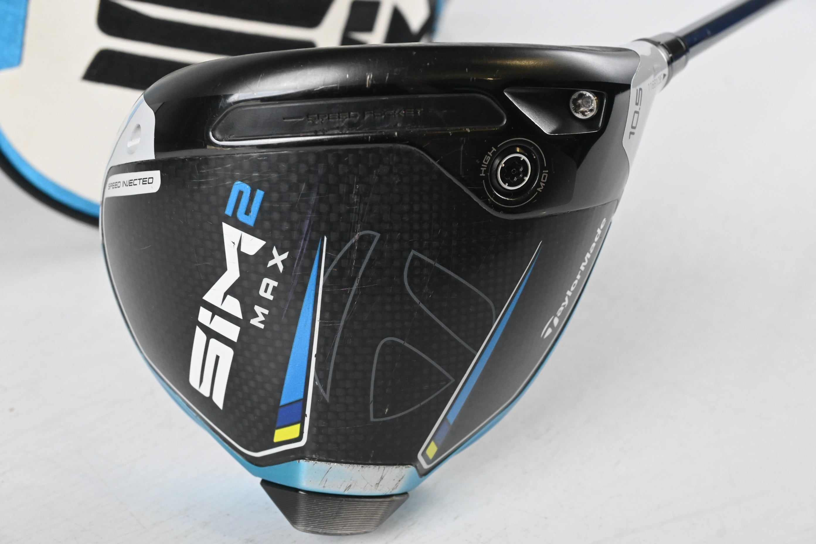 Taylormade SIM2 Max Driver / 10.5 Degree / Regular Flex Ventus Blue 5 Shaft