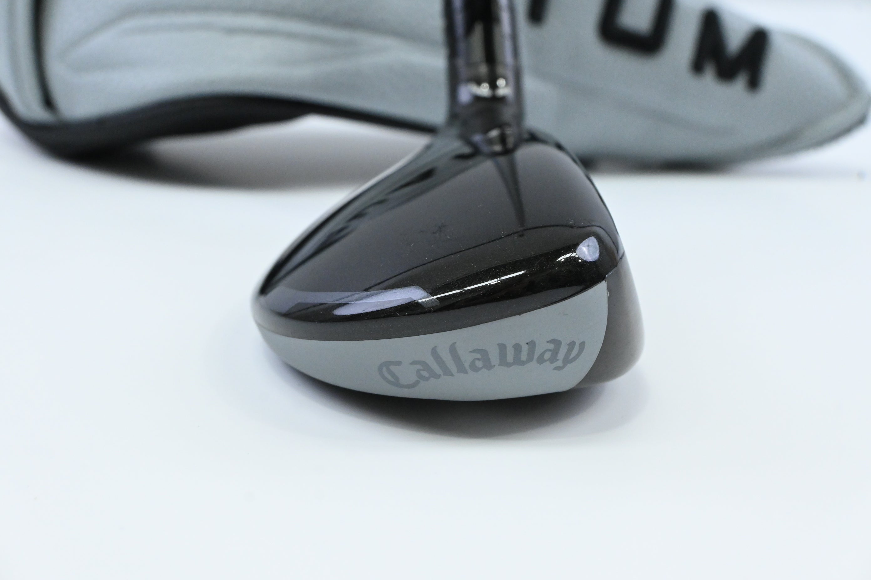 Callaway Quantum Max #3 Hybrid / 19 Degree / Stiff Flex Denali Frost Silver 70
