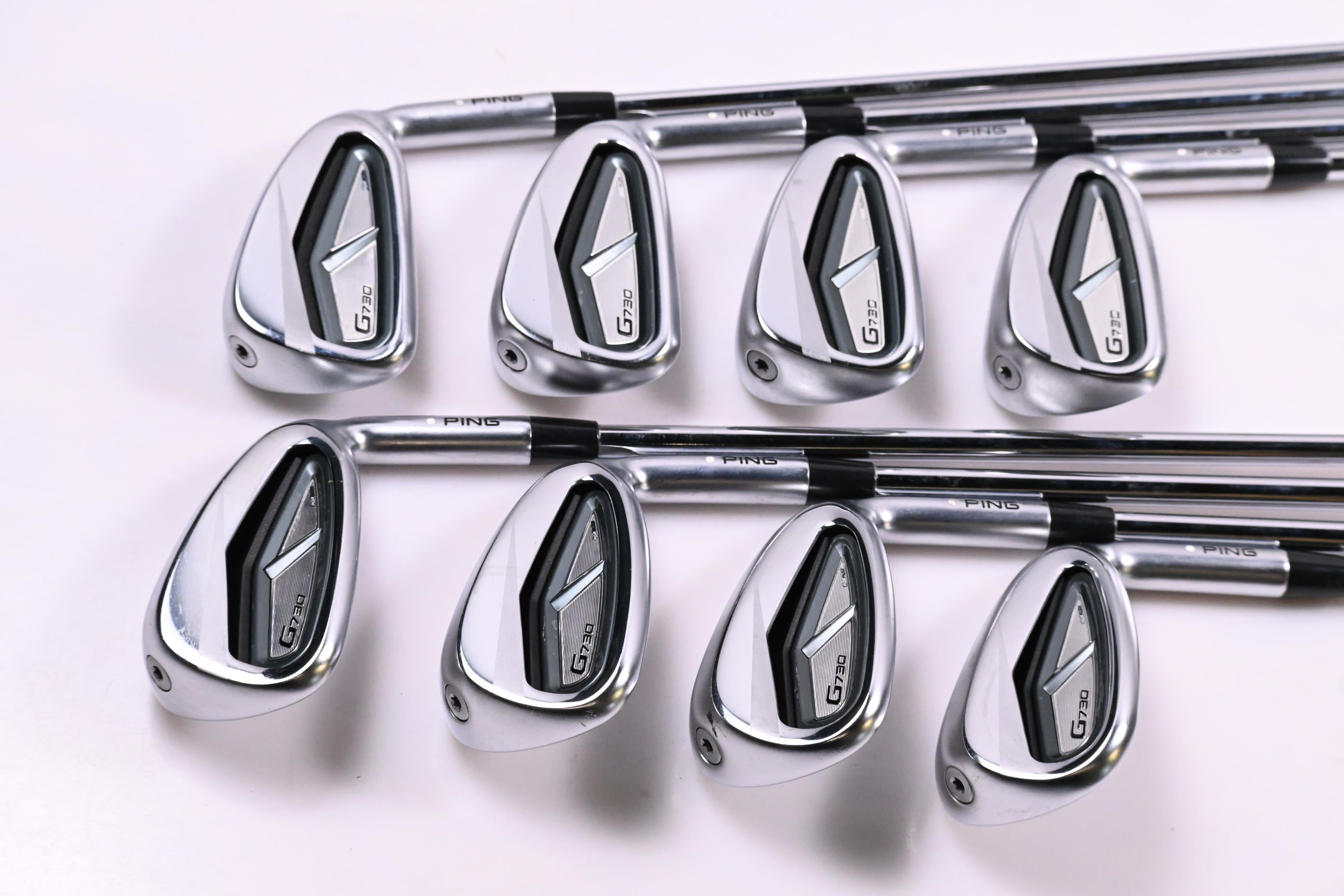 Ping G730 Irons / 5-PW+GW+50° / White Dot / Regular Flex Elevate MPH 95 Shafts