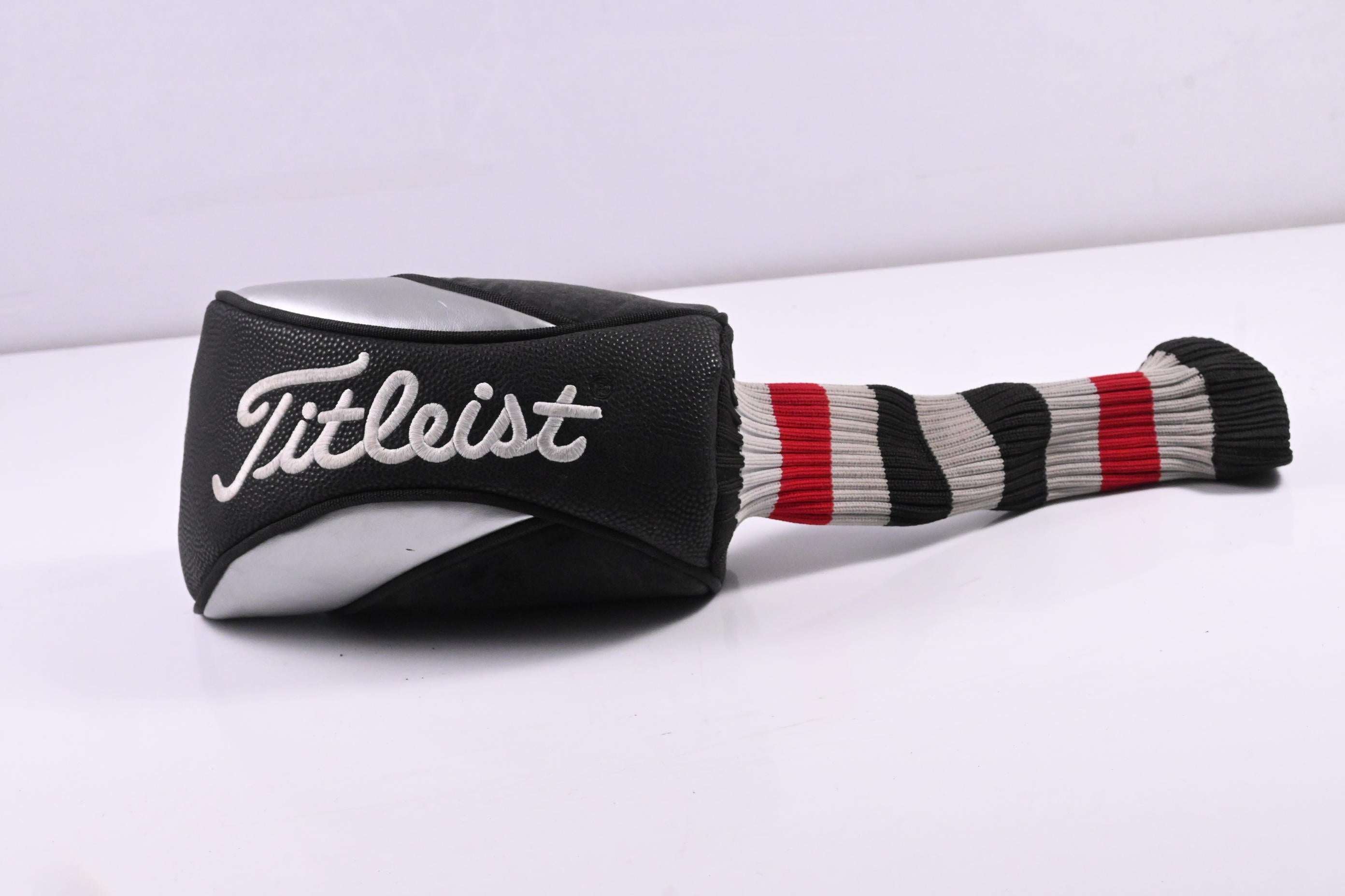 Titleist 905 S Driver / 9.5 Degree / Stiff Flex Fujikura Speeder Shaft