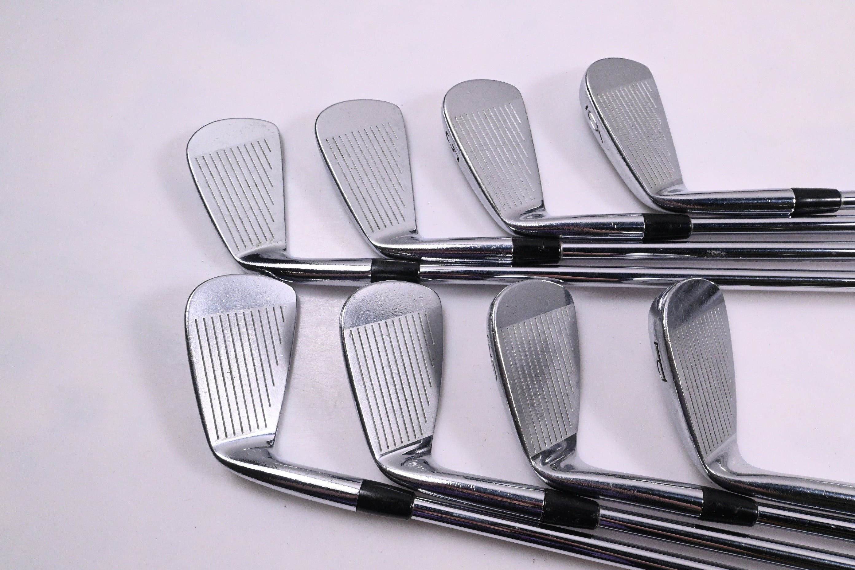 Titleist 695 Forged Irons / 3-PW / Stiff Flex Dynamic Gold S300 Shafts