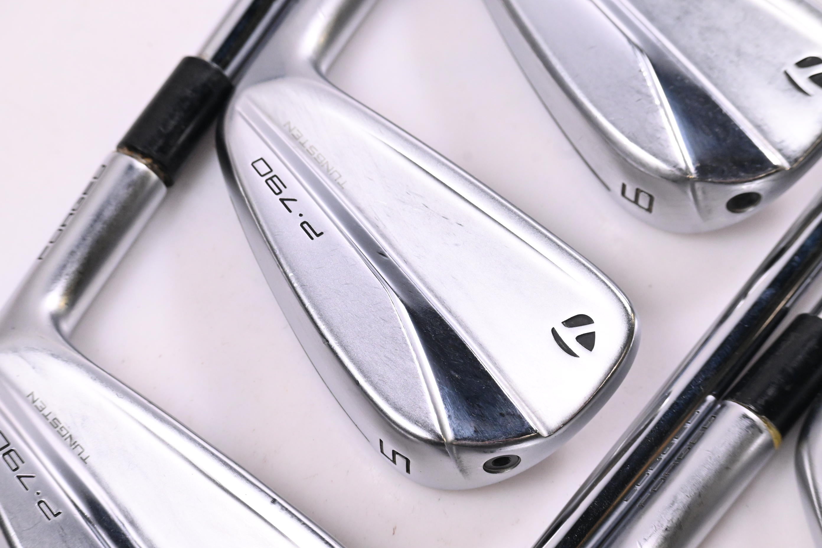 Taylormade P790 2021 Irons / 4-PW / Stiff Flex Project X Shafts