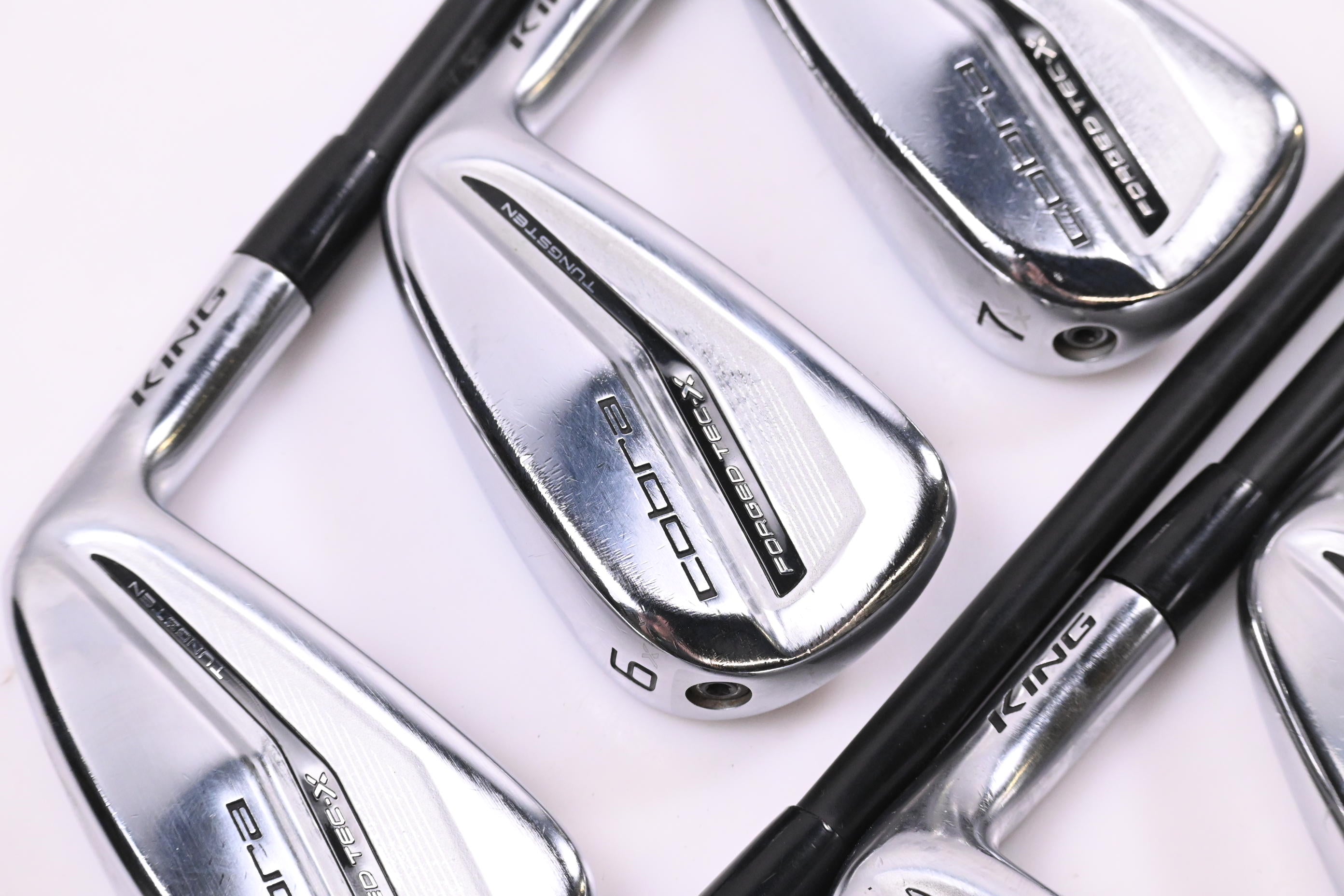 Cobra Forged Tec X 2022 Irons / 5-PW+GW / Regular Flex KBS PGI 75 Shafts