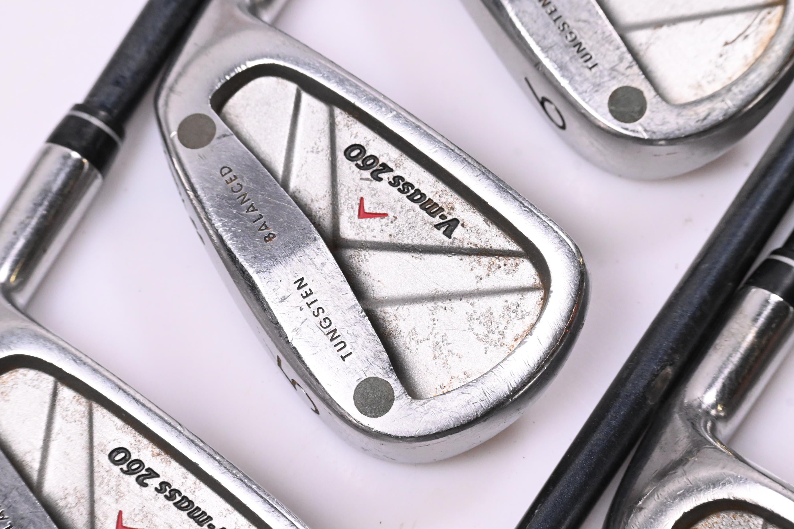 Yonex V-Mass 260 Irons / 3-PW+SW / Stiff Flex UltimumTi 5 Shafts / No 4 Iron
