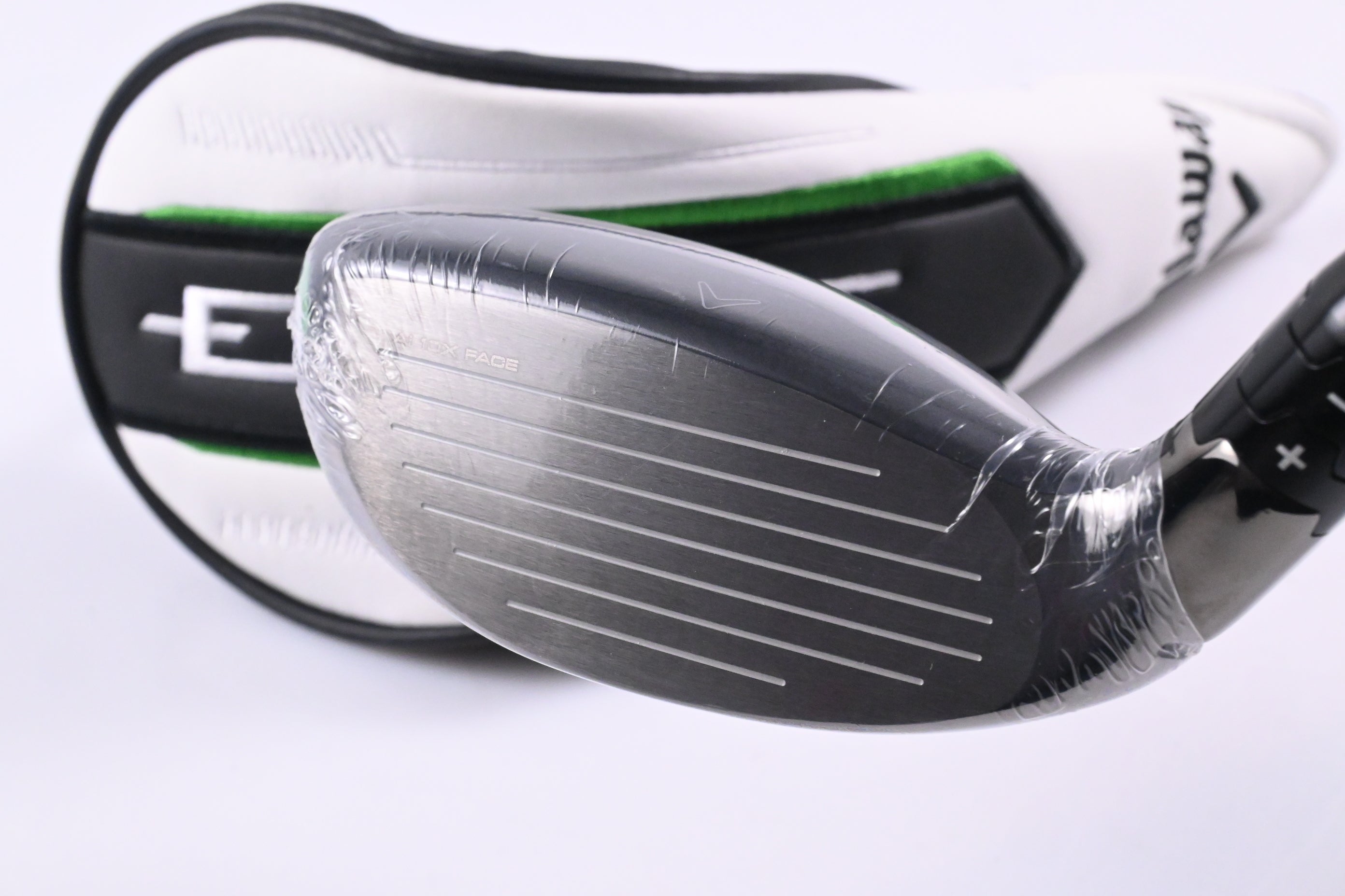 Callaway Elyte X #4 Hybrid / 21 Degree / Regular Flex Denali Charcoal 60 Shaft