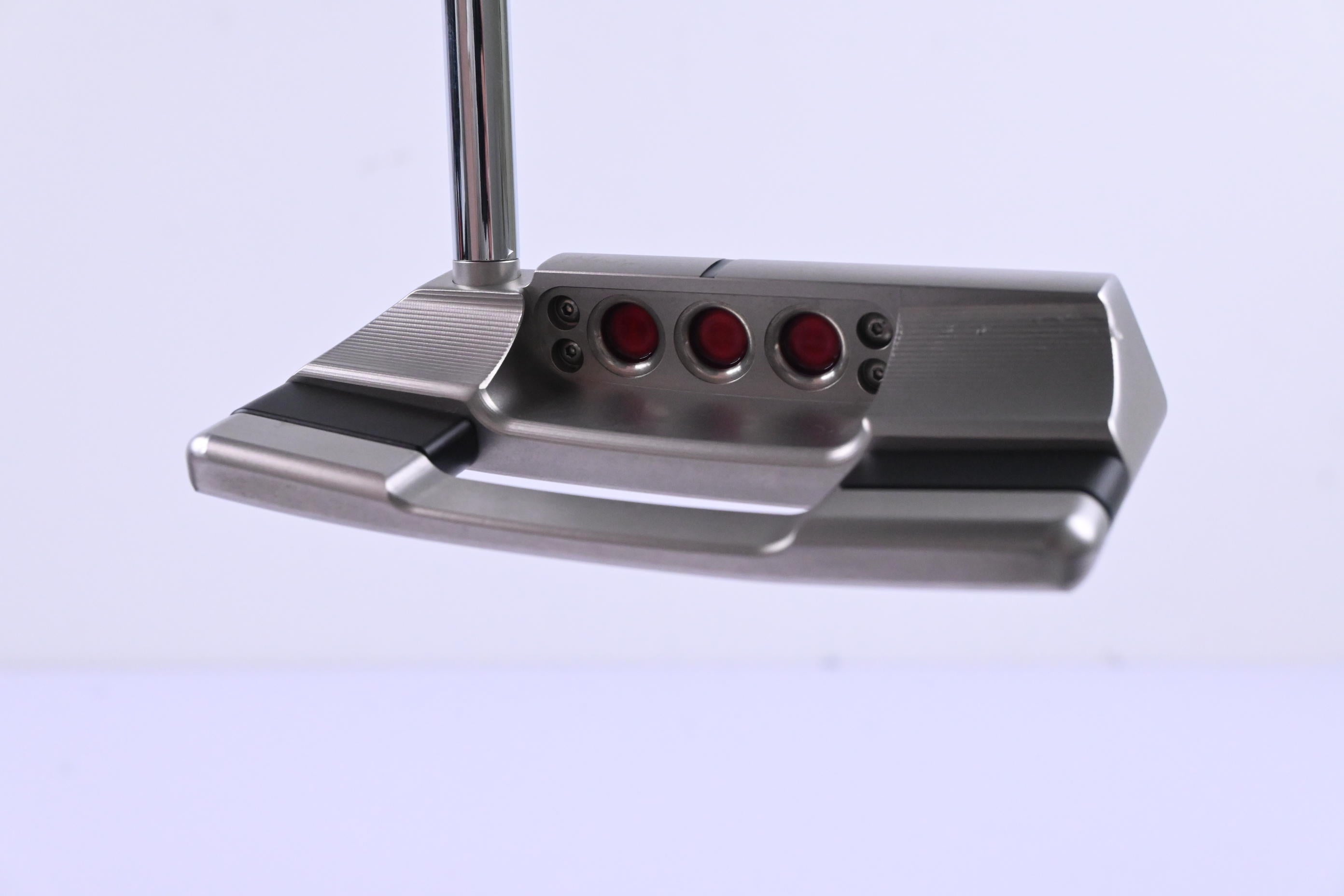 Scotty Cameron 2025 Studio Style Squareback Putter / 34 Inch