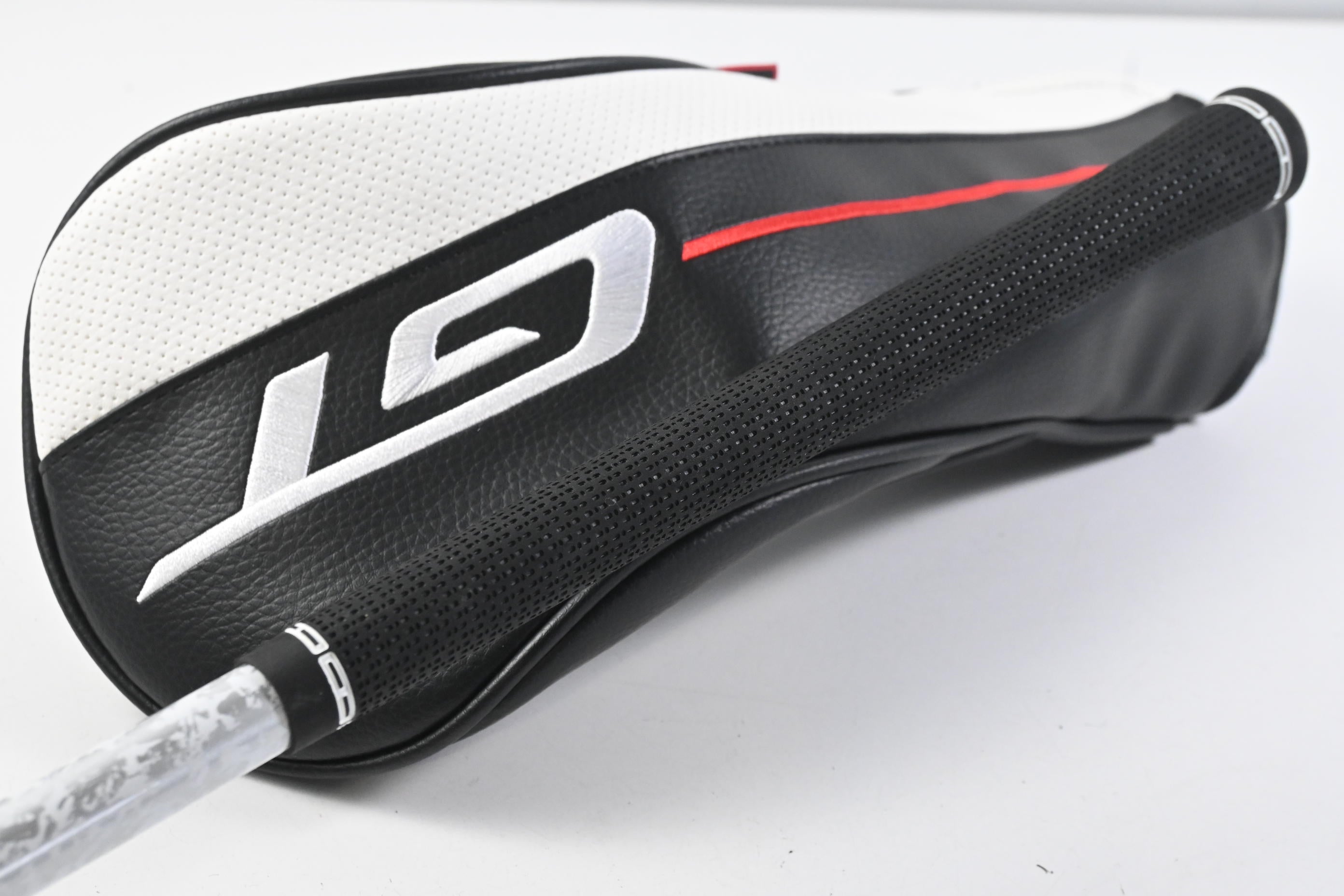 Titleist GT3 Driver / 10 Degree / Senior Flex Denali Red 50 Shaft