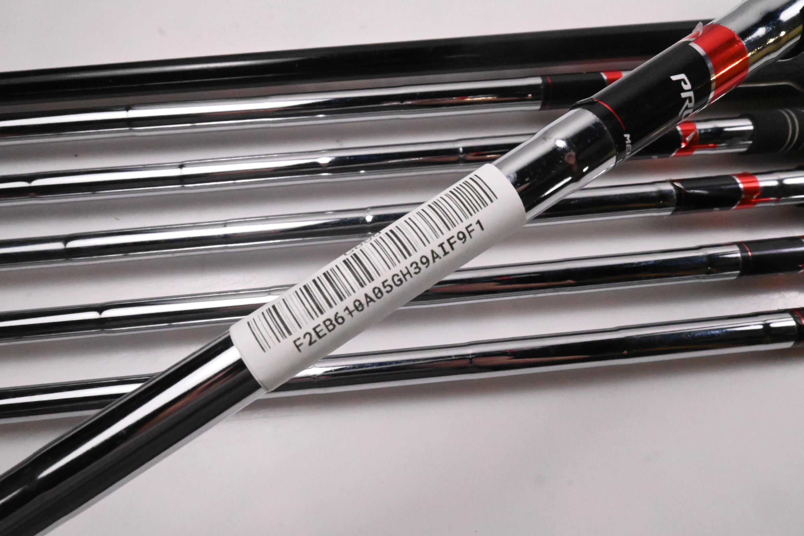 Wilson Prostaff SGI Irons / 5h+6-PW+SW / Regular Flex Wilson Prostaff SGI Shafts