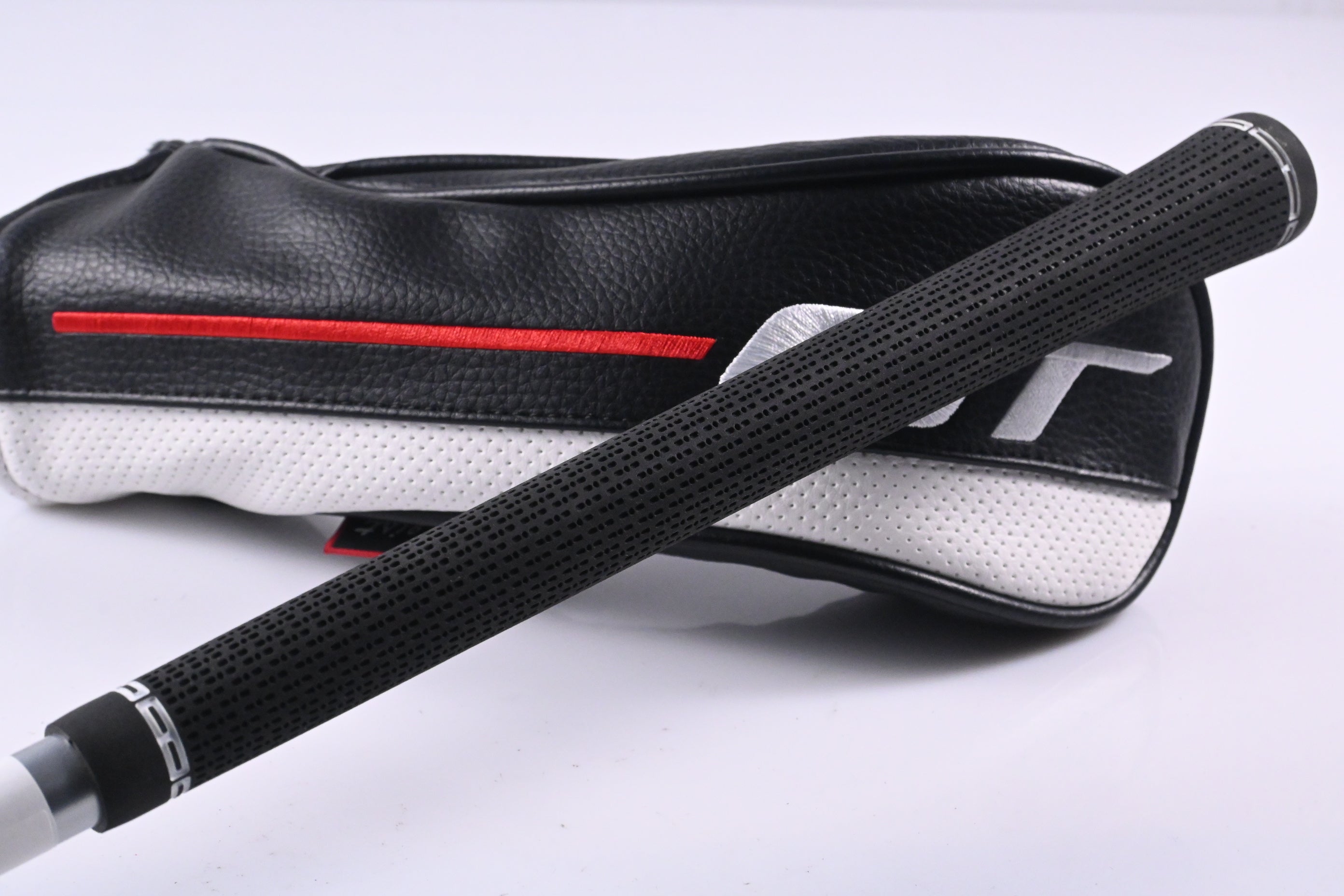 Titleist GT1 #5 Hybrid / 23 Degree / Regular Flex Fujikura Air Speeder 50 Shaft