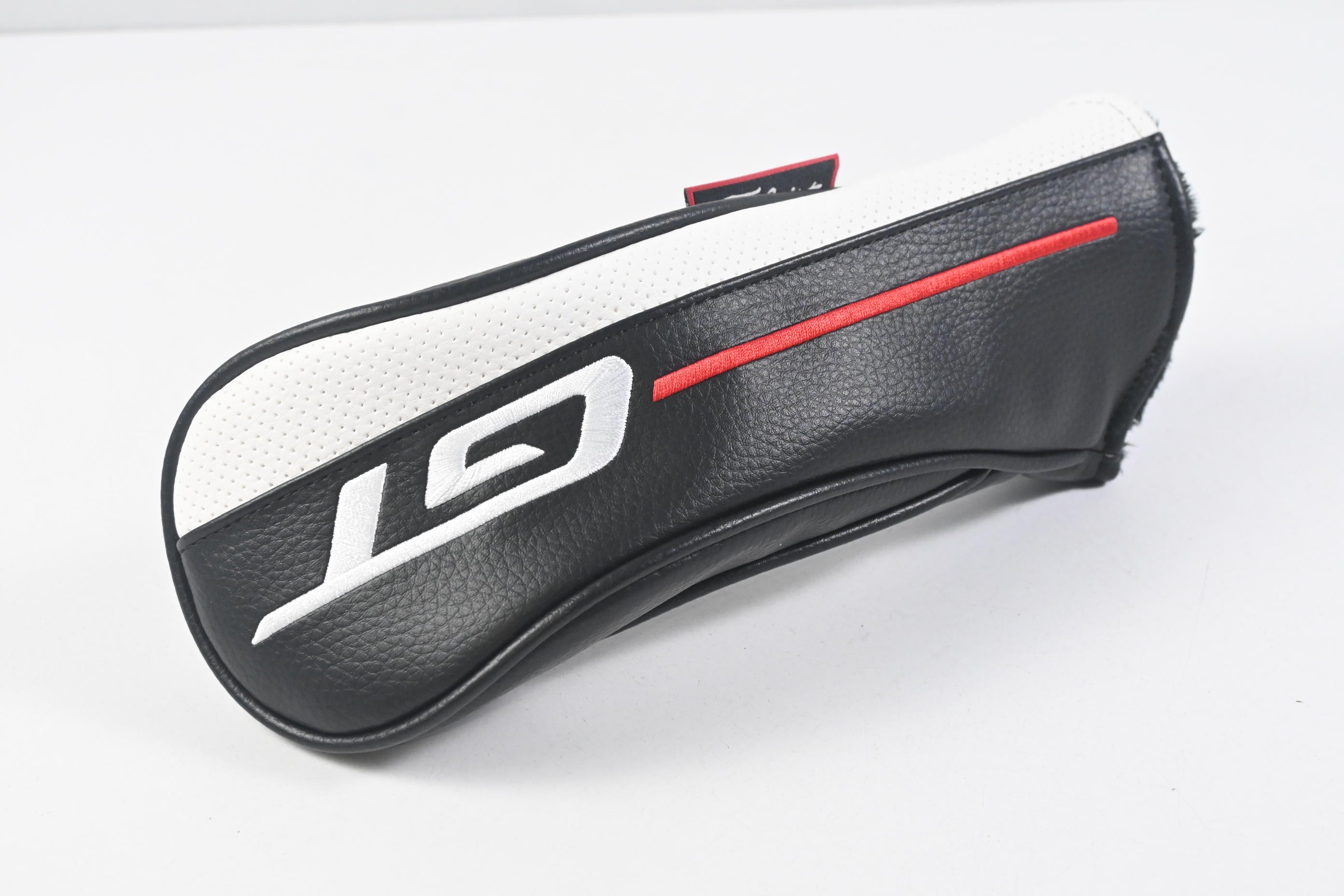 Titleist GT1 #5 Hybrid / 23 Degree / Senior Flex Kuro Kage Black Series 60 Shaft