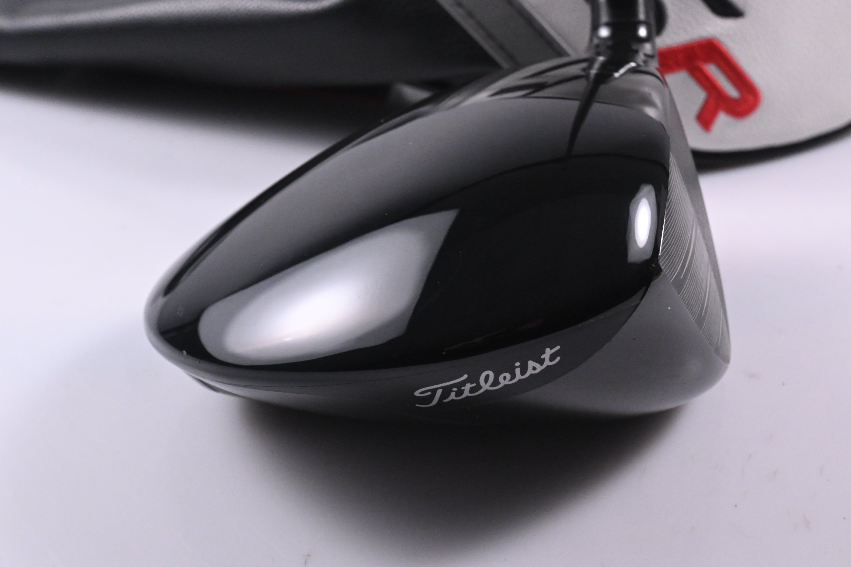 Titleist TSR2 Driver / 11 Degree / Stiff Flex Project X HZRDUS CB Red 50 Shaft